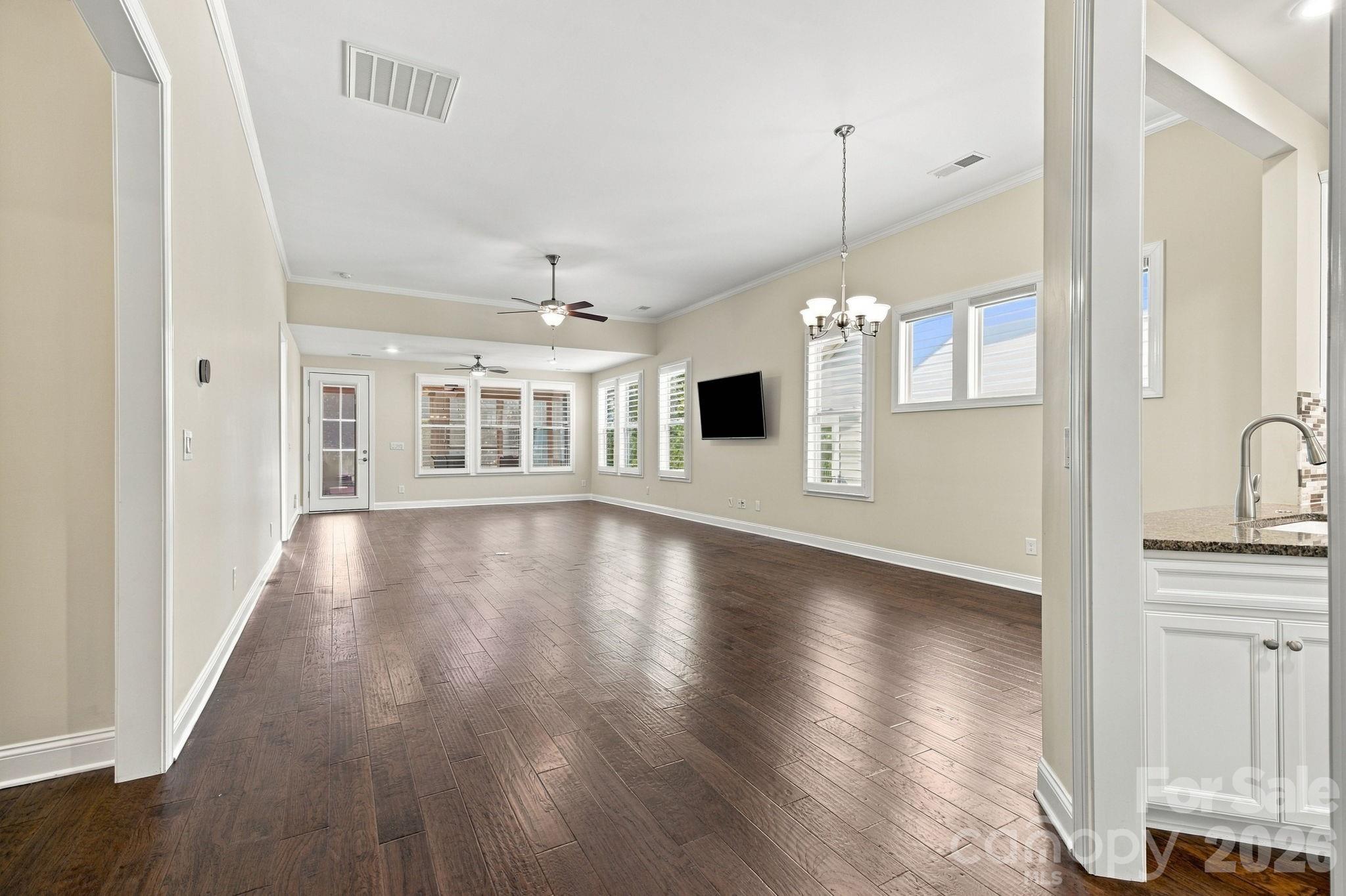 8407 Festival Way Property Photo 19