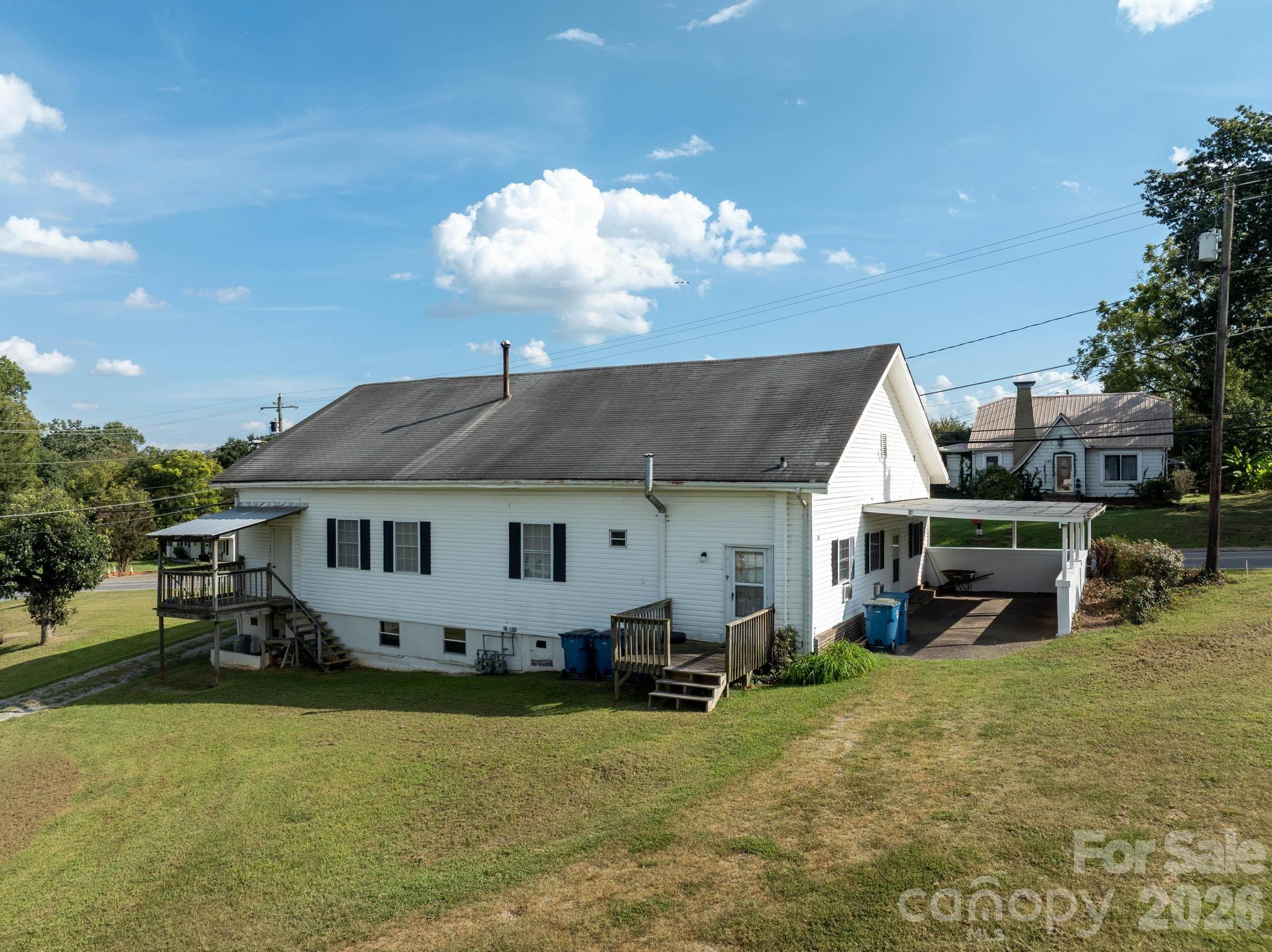 84 Falls Avenue Property Photo 3