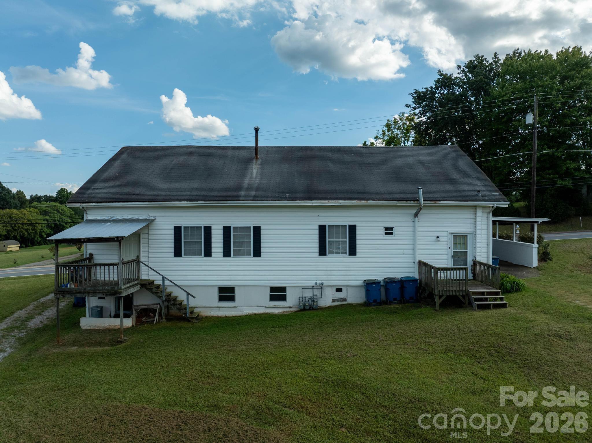 84 Falls Avenue Property Photo 13
