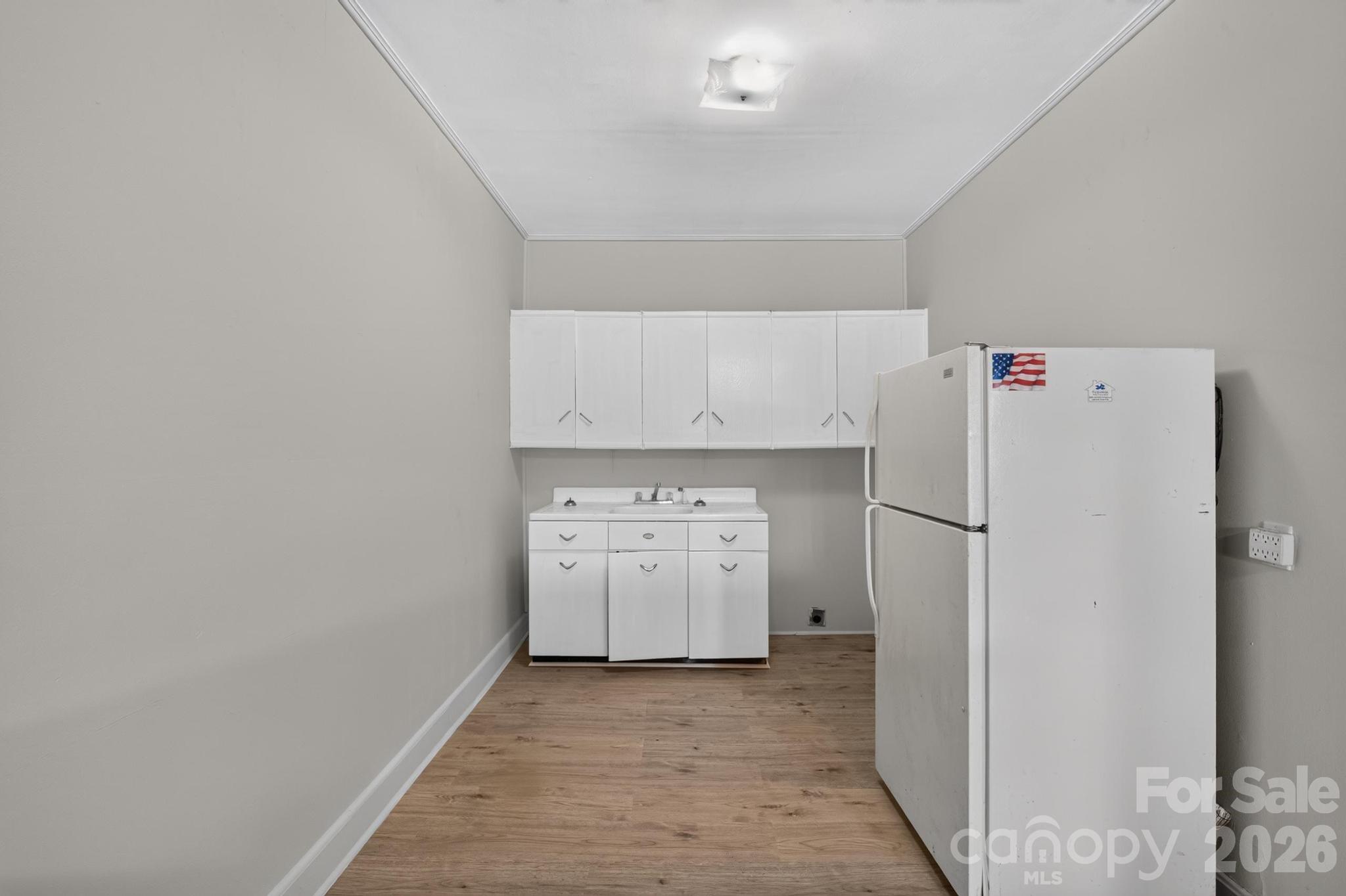 84 Falls Avenue Property Photo 20