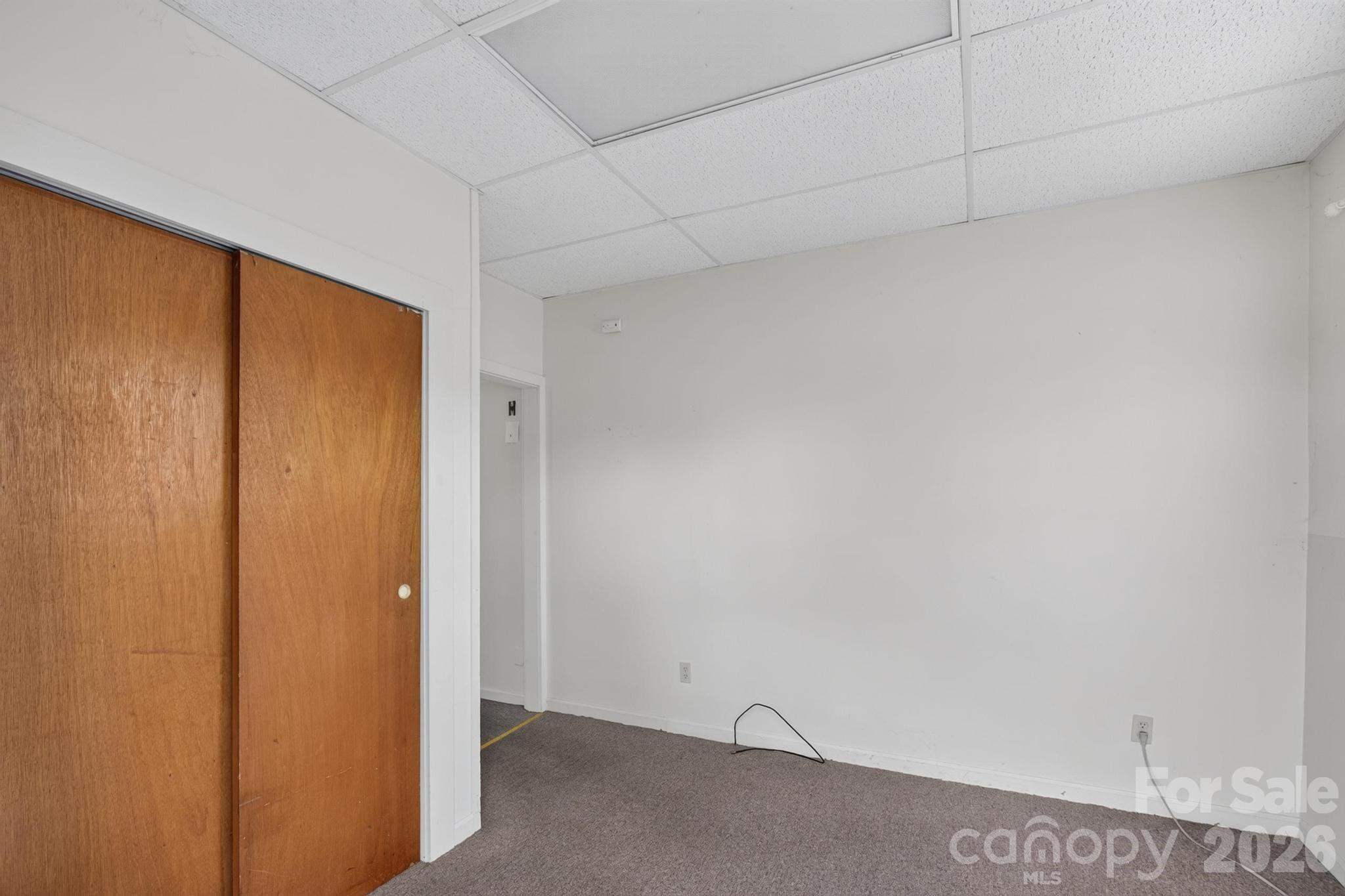 84 Falls Avenue Property Photo 29