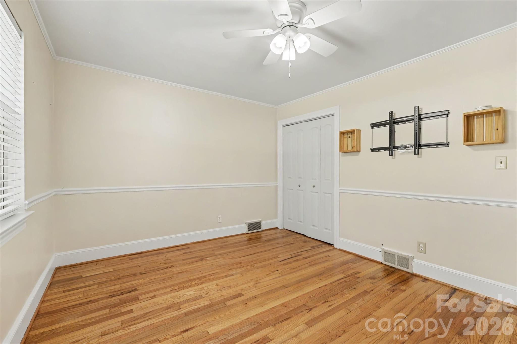 827 Ferndale Drive Property Photo 26