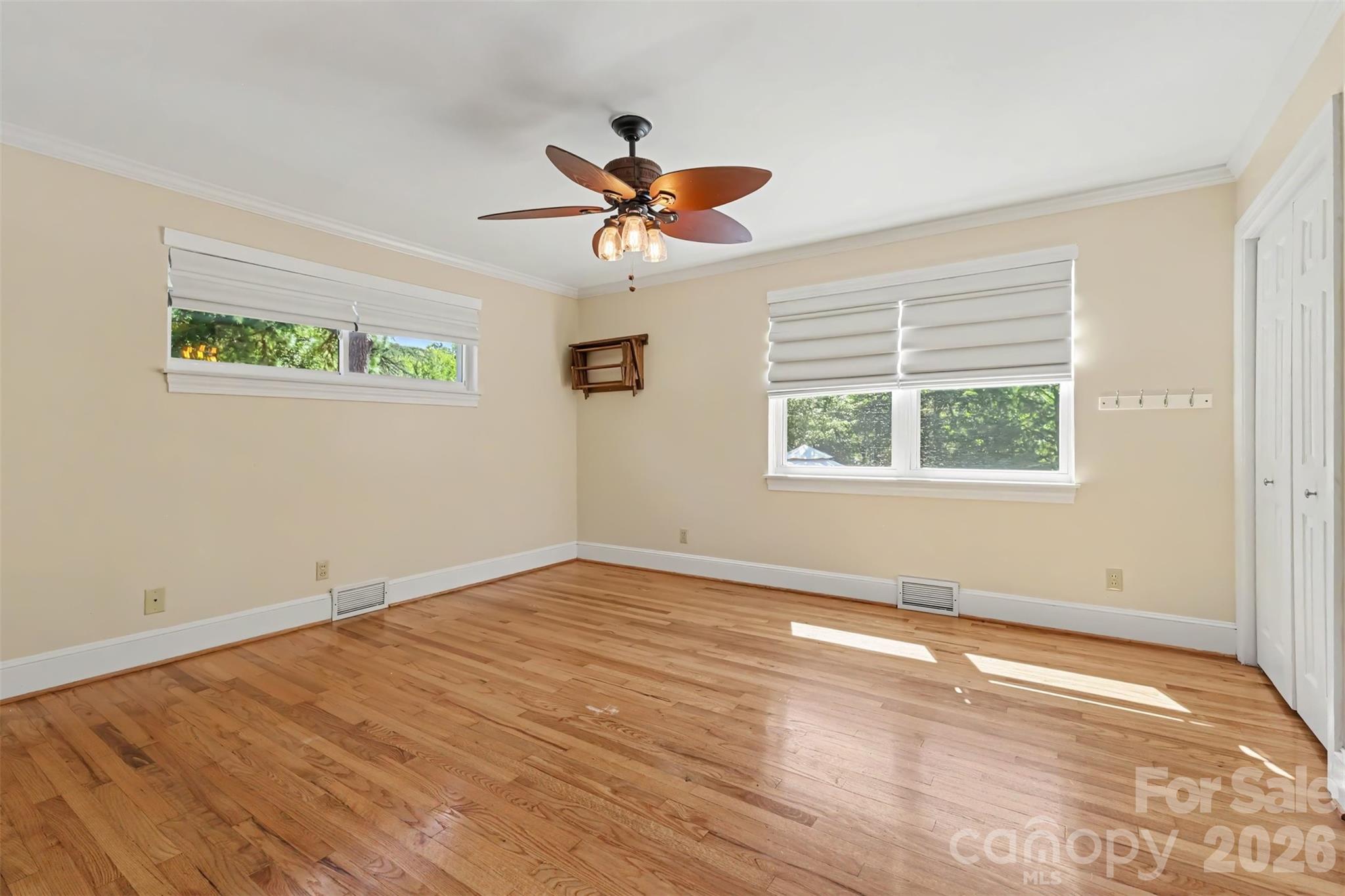 827 Ferndale Drive Property Photo 30