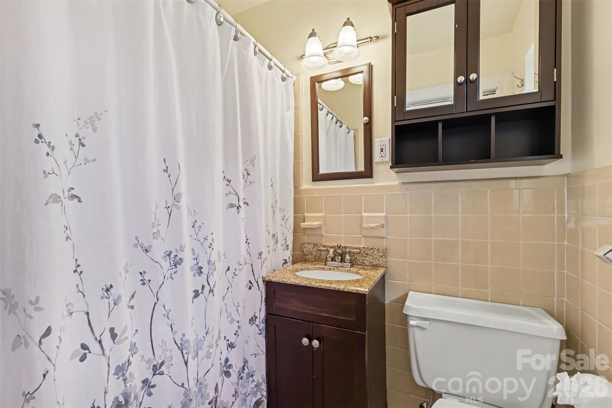 827 Ferndale Drive Property Photo 31