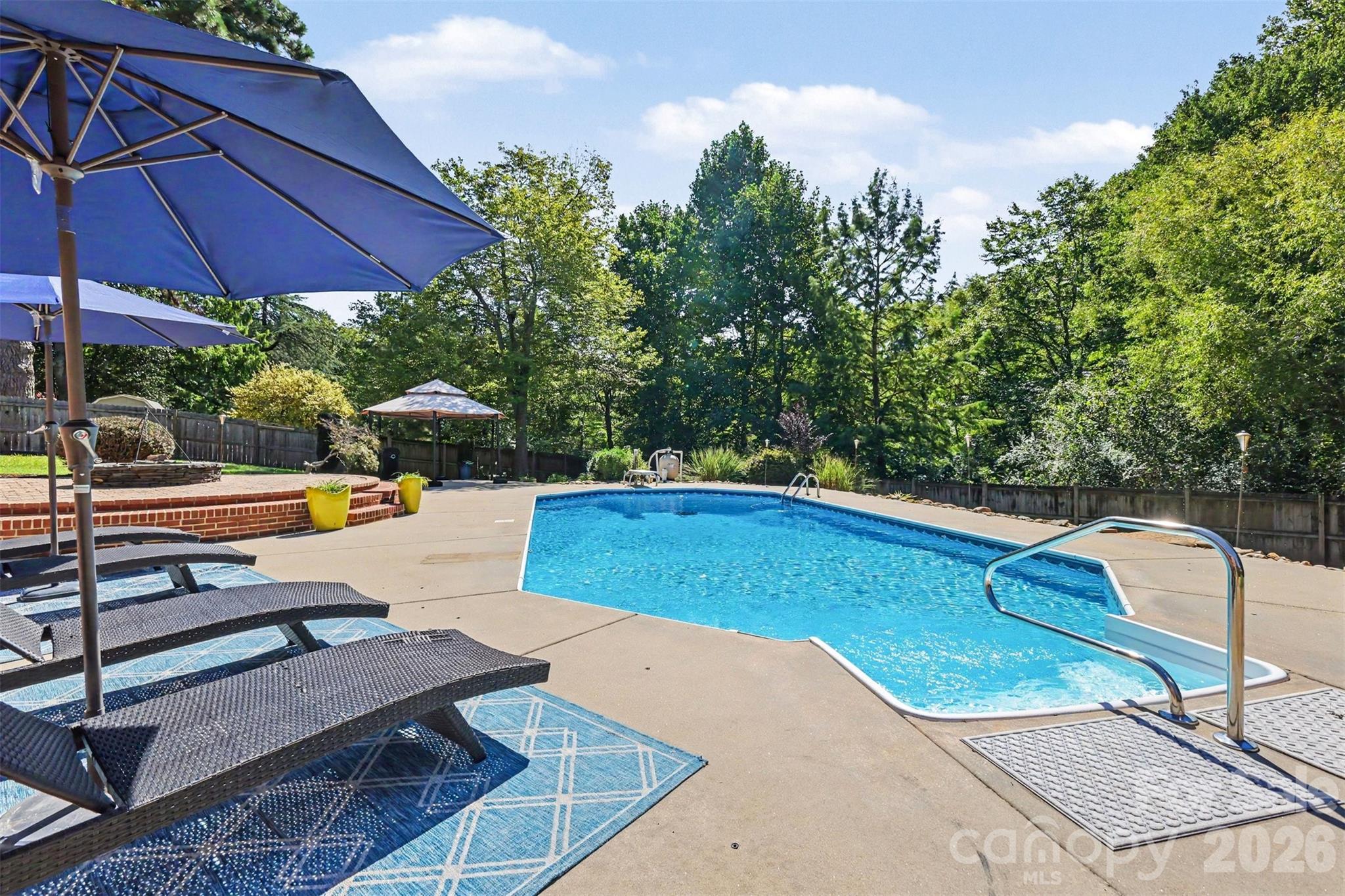 827 Ferndale Drive Property Photo 34