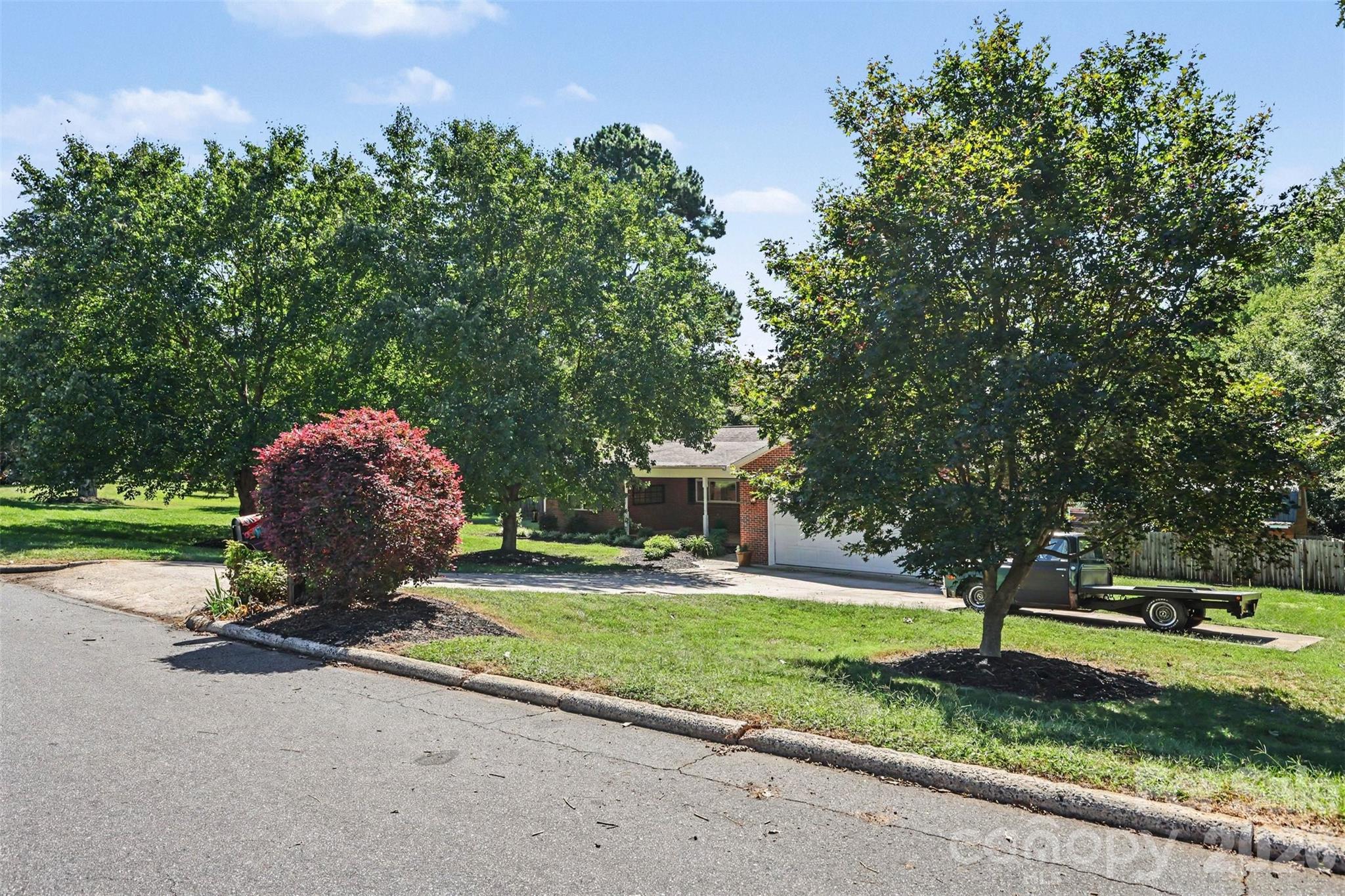 827 Ferndale Drive Property Photo 40