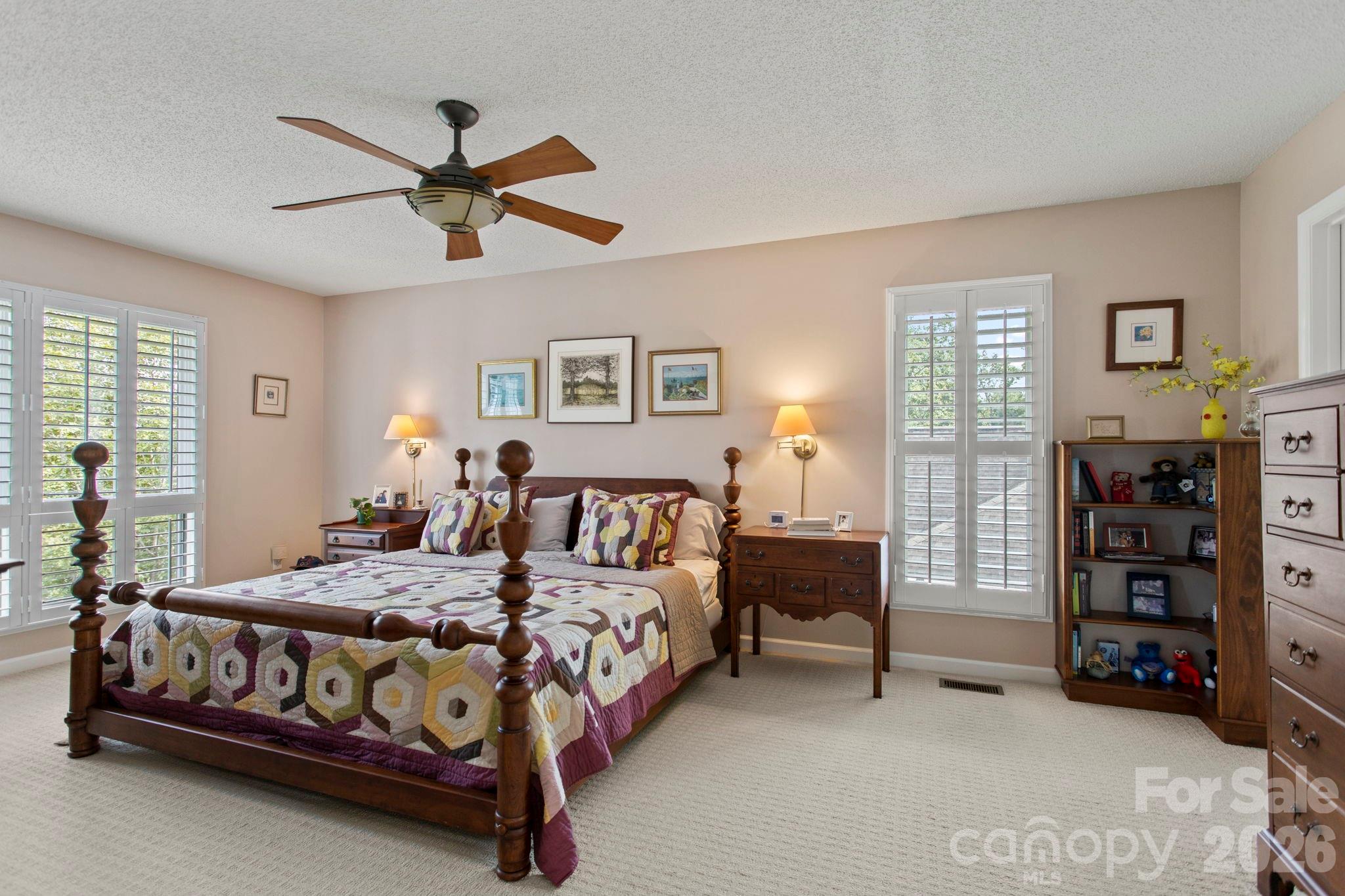 414 Ledgemont Court Property Photo 17