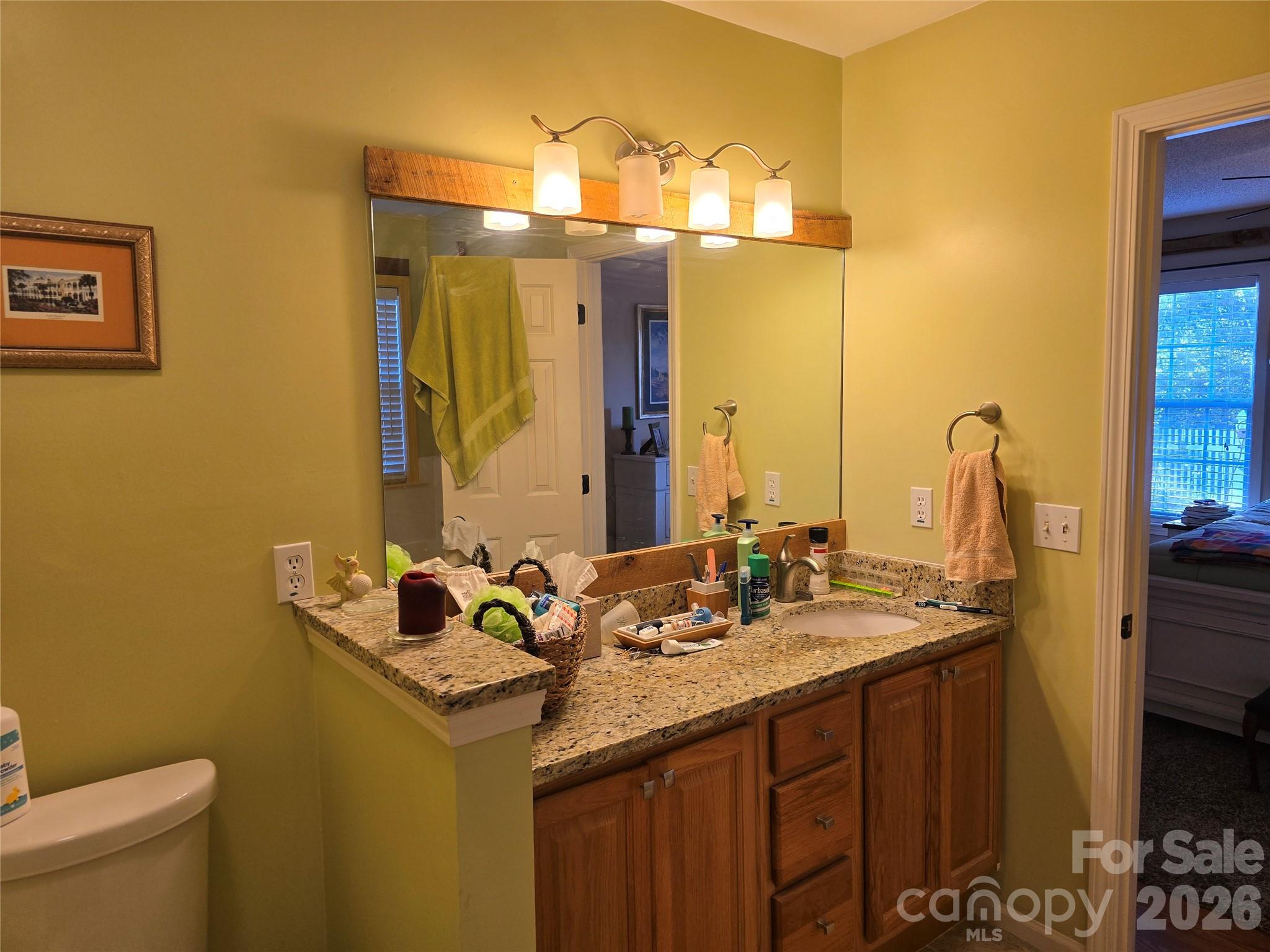 77 Stonehollow Road Property Photo 10