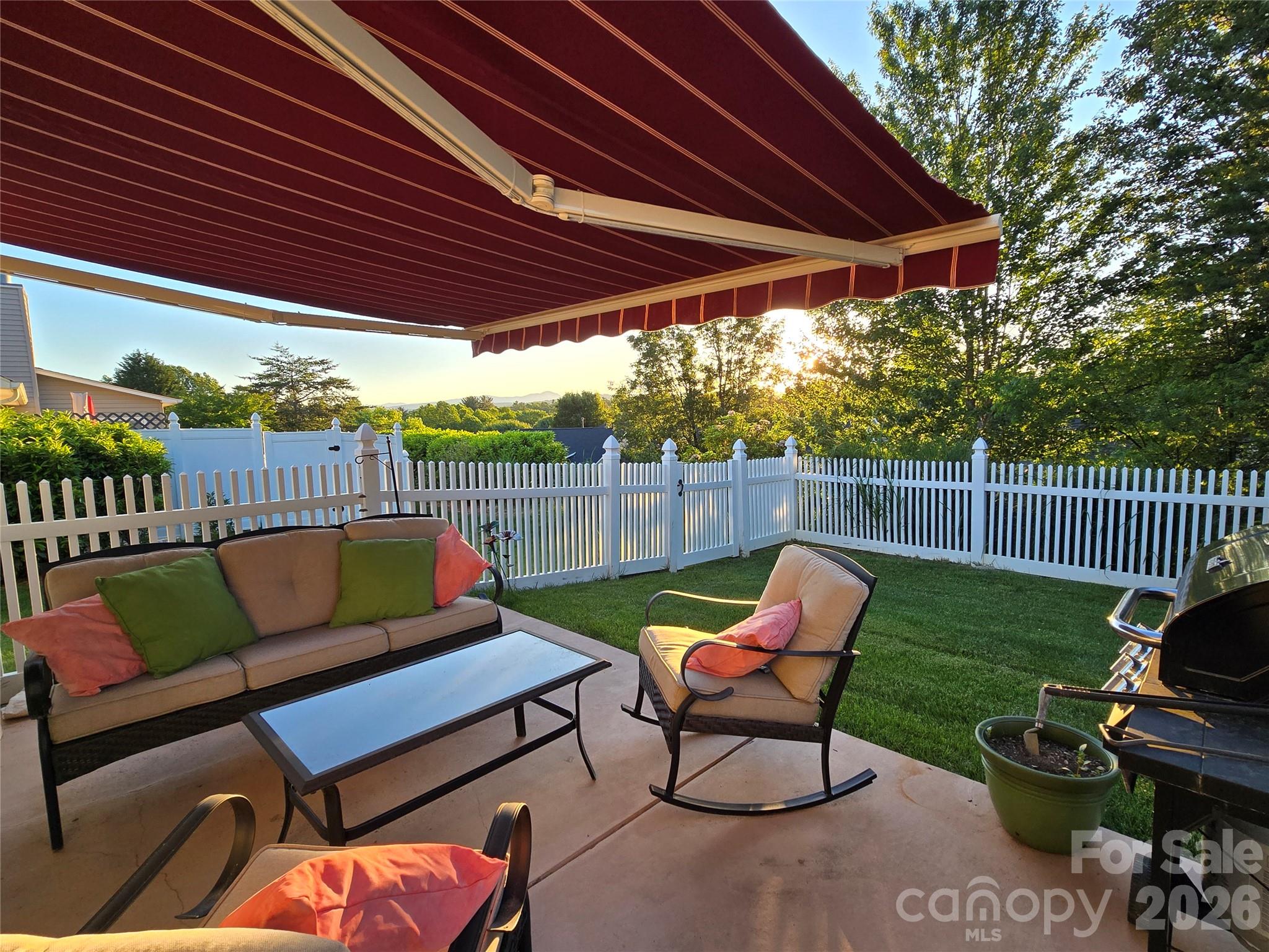 77 Stonehollow Road Property Photo 18