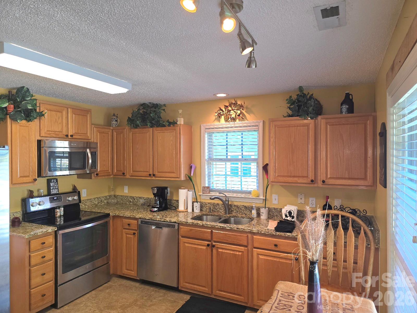 77 Stonehollow Road Property Photo 38