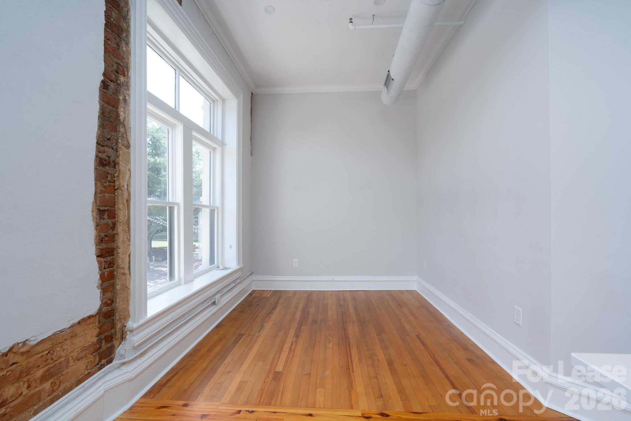 52 Union Street 205 Property Photo 7