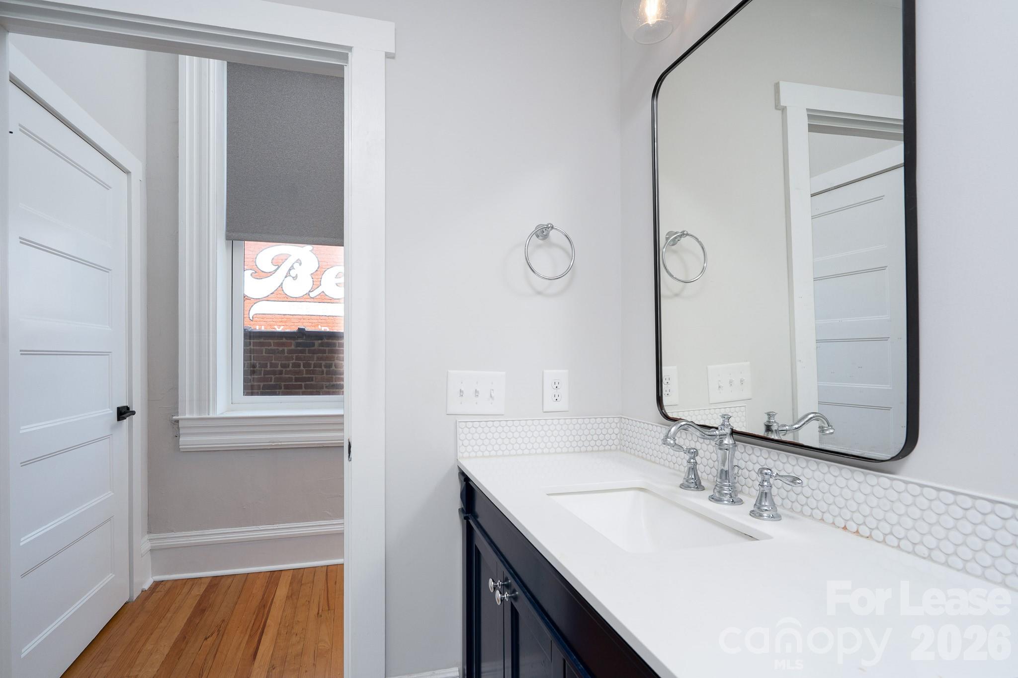 52 Union Street 205 Property Photo 13