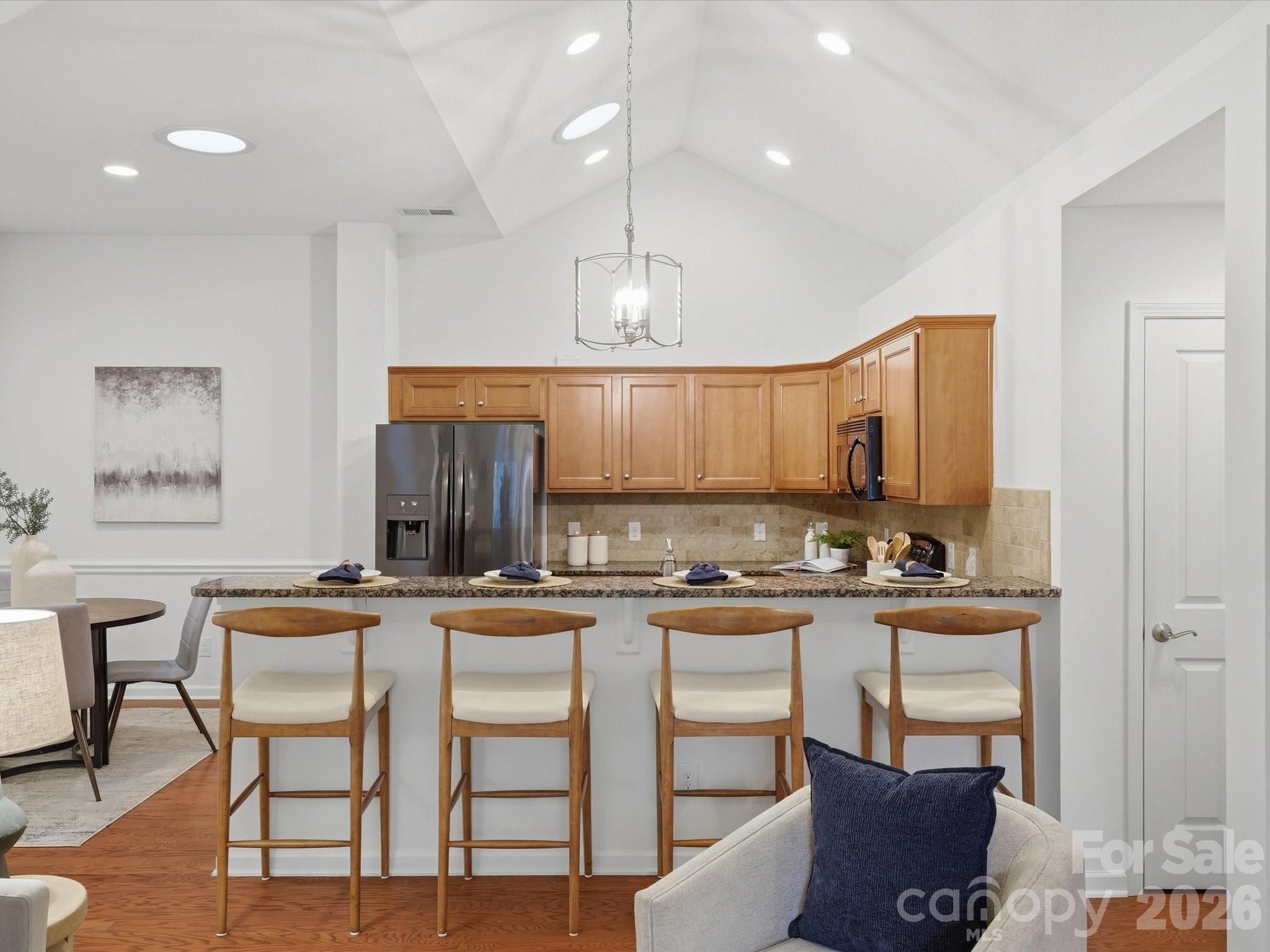 3546 S Bank Court Property Photo 10