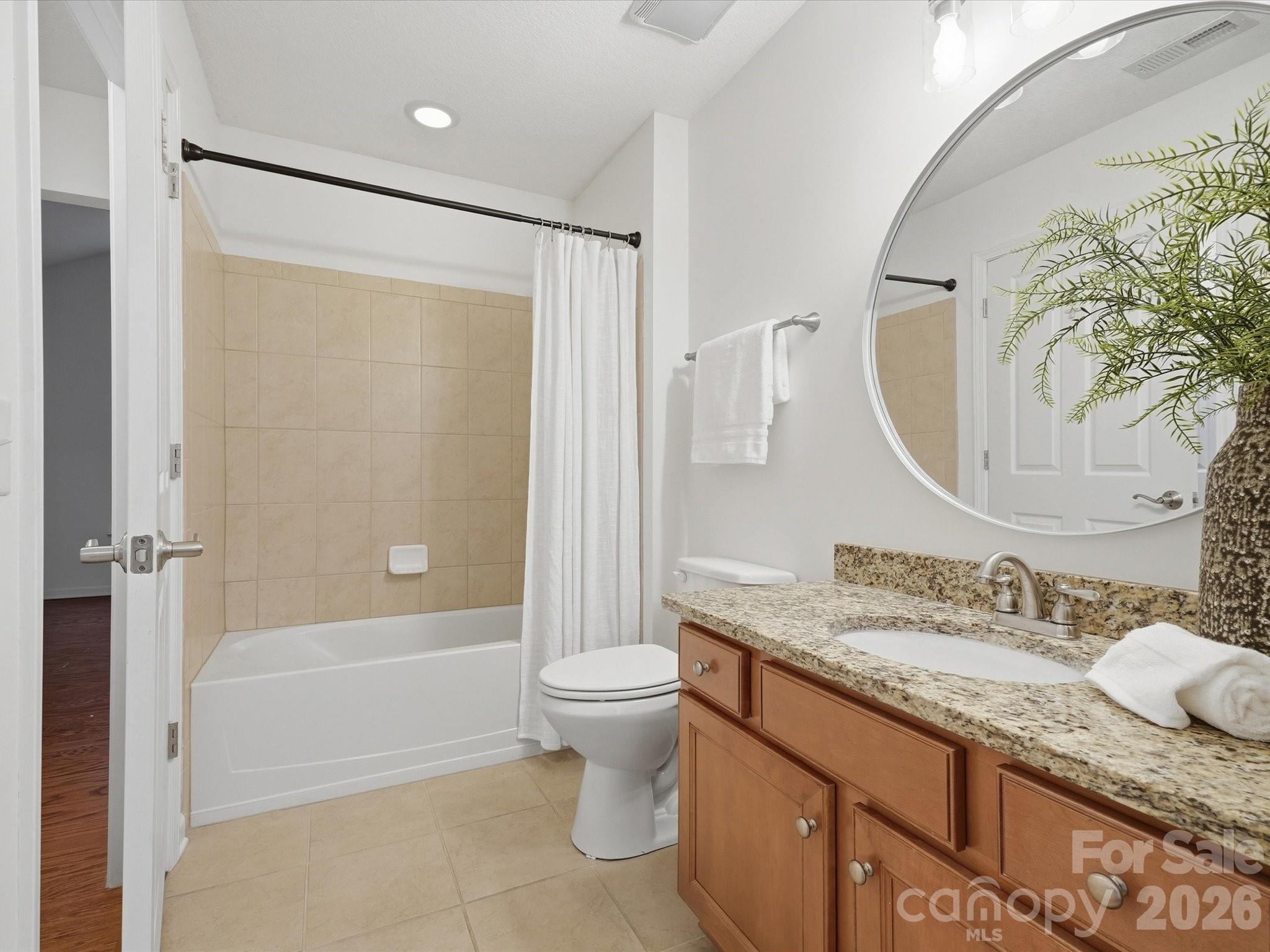 3546 S Bank Court Property Photo 22