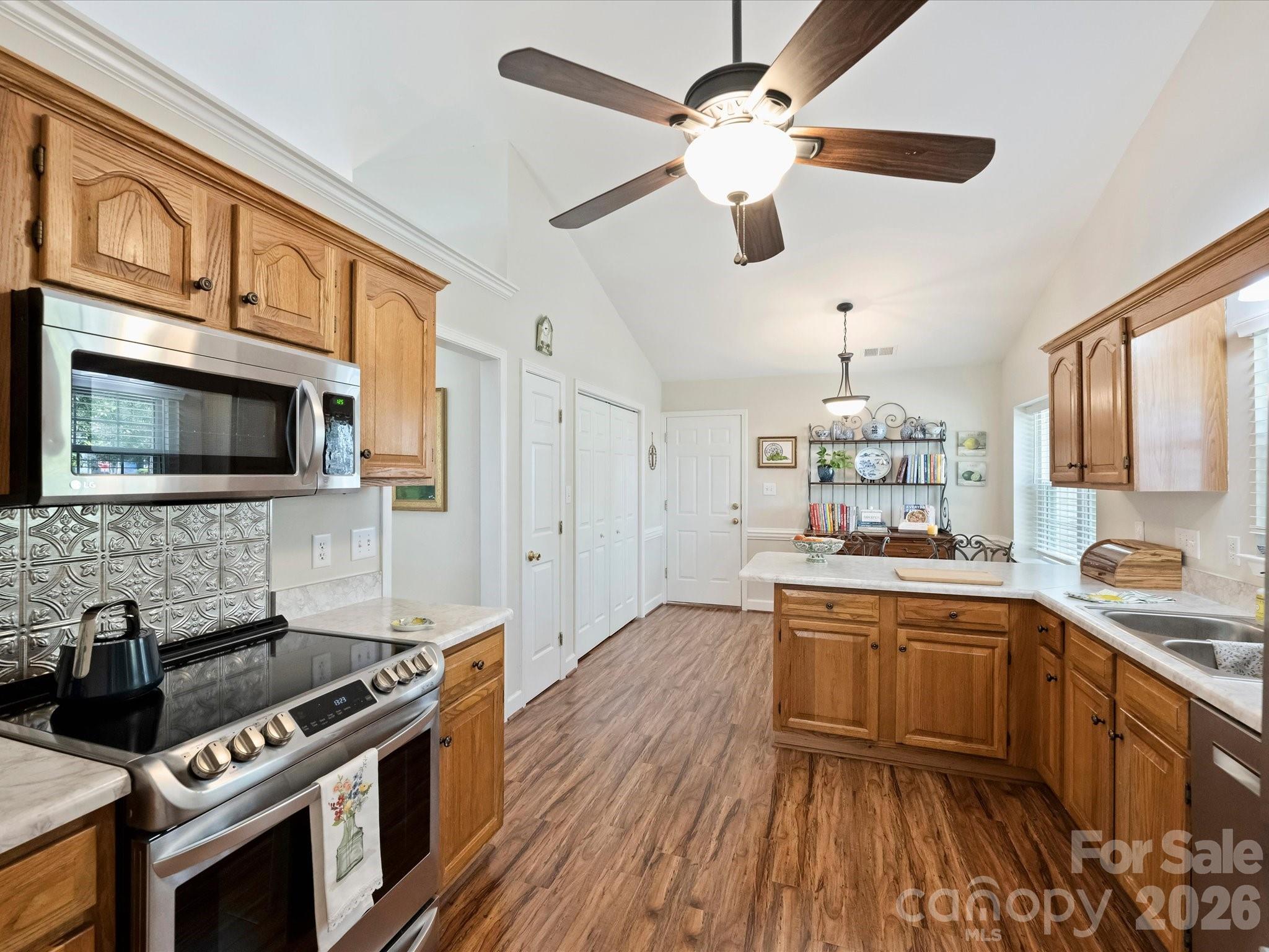 1608 Running Brook Road Property Photo 18