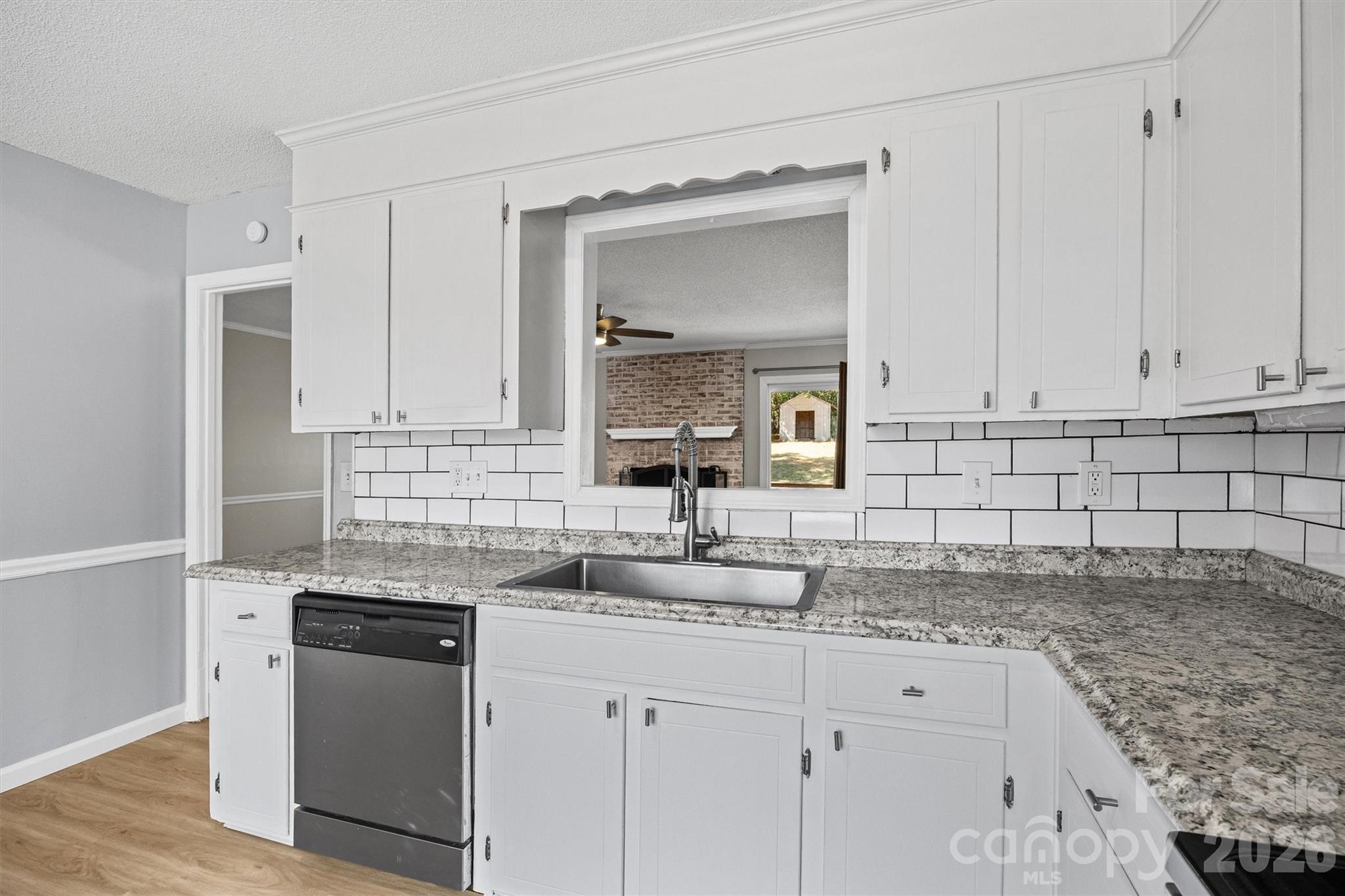 2021 Downey Street Property Photo 12