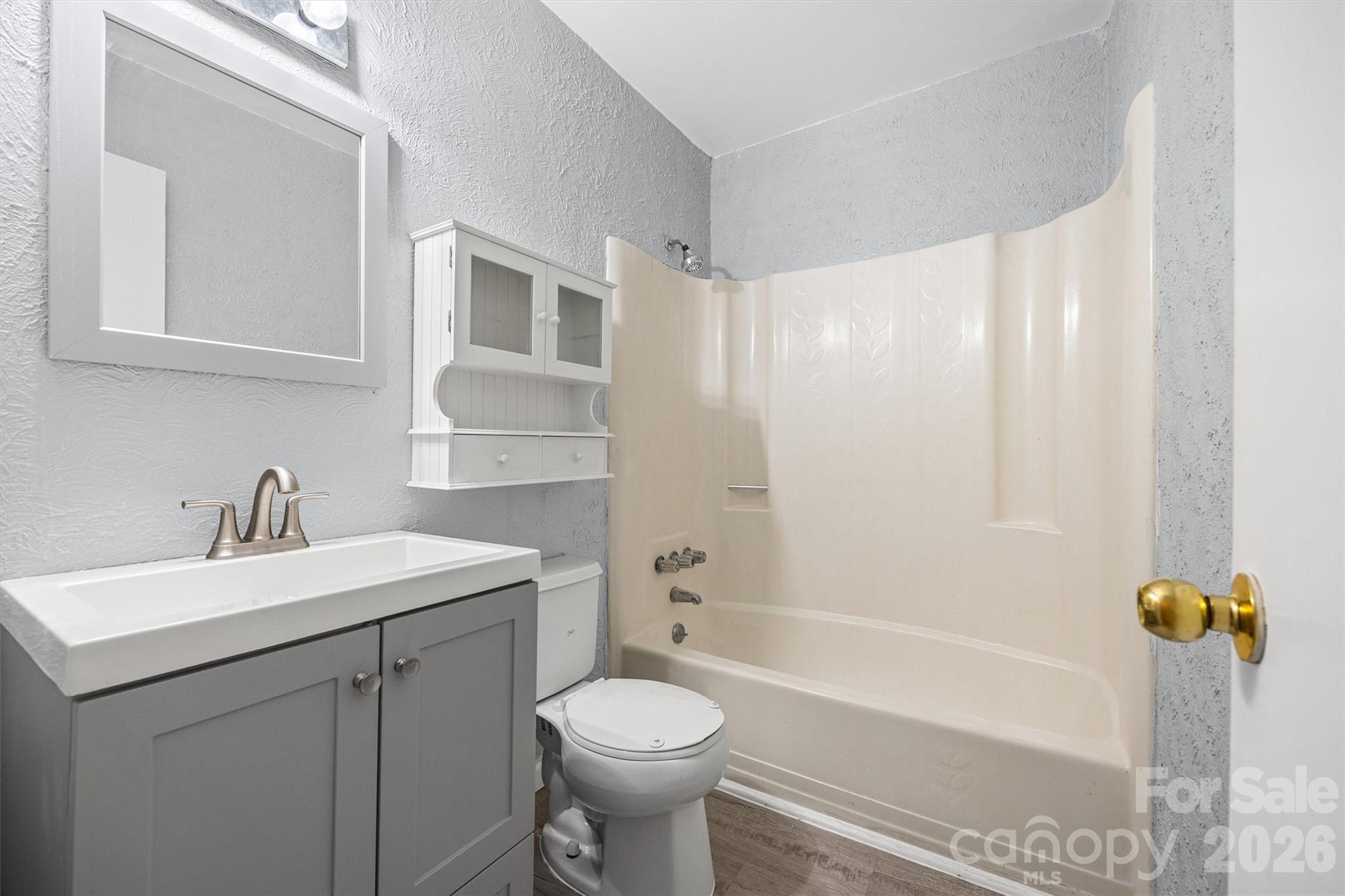 2021 Downey Street Property Photo 15