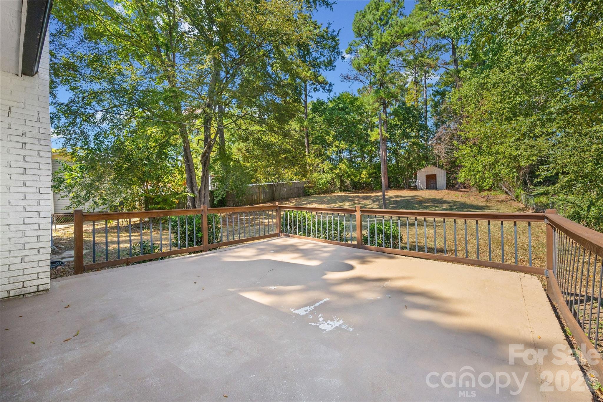 2021 Downey Street Property Photo 21