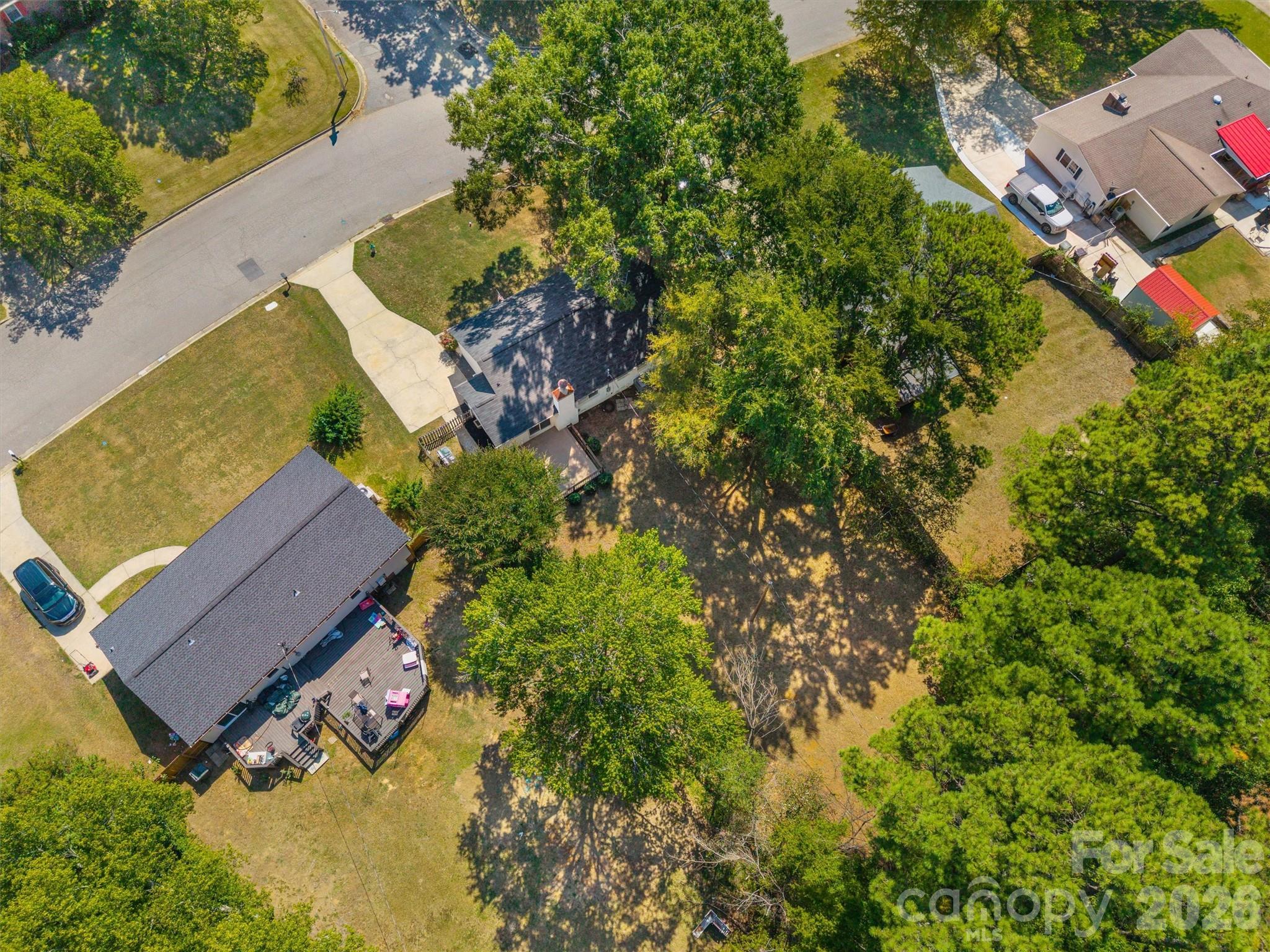 2021 Downey Street Property Photo 28
