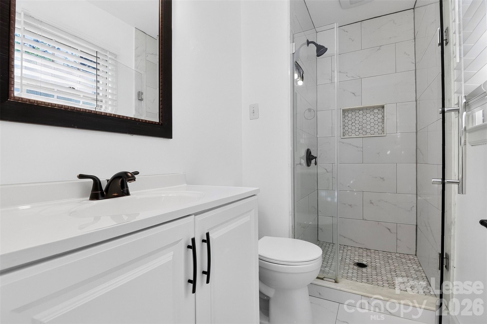 2438 Knickerbocker Drive Property Photo 23