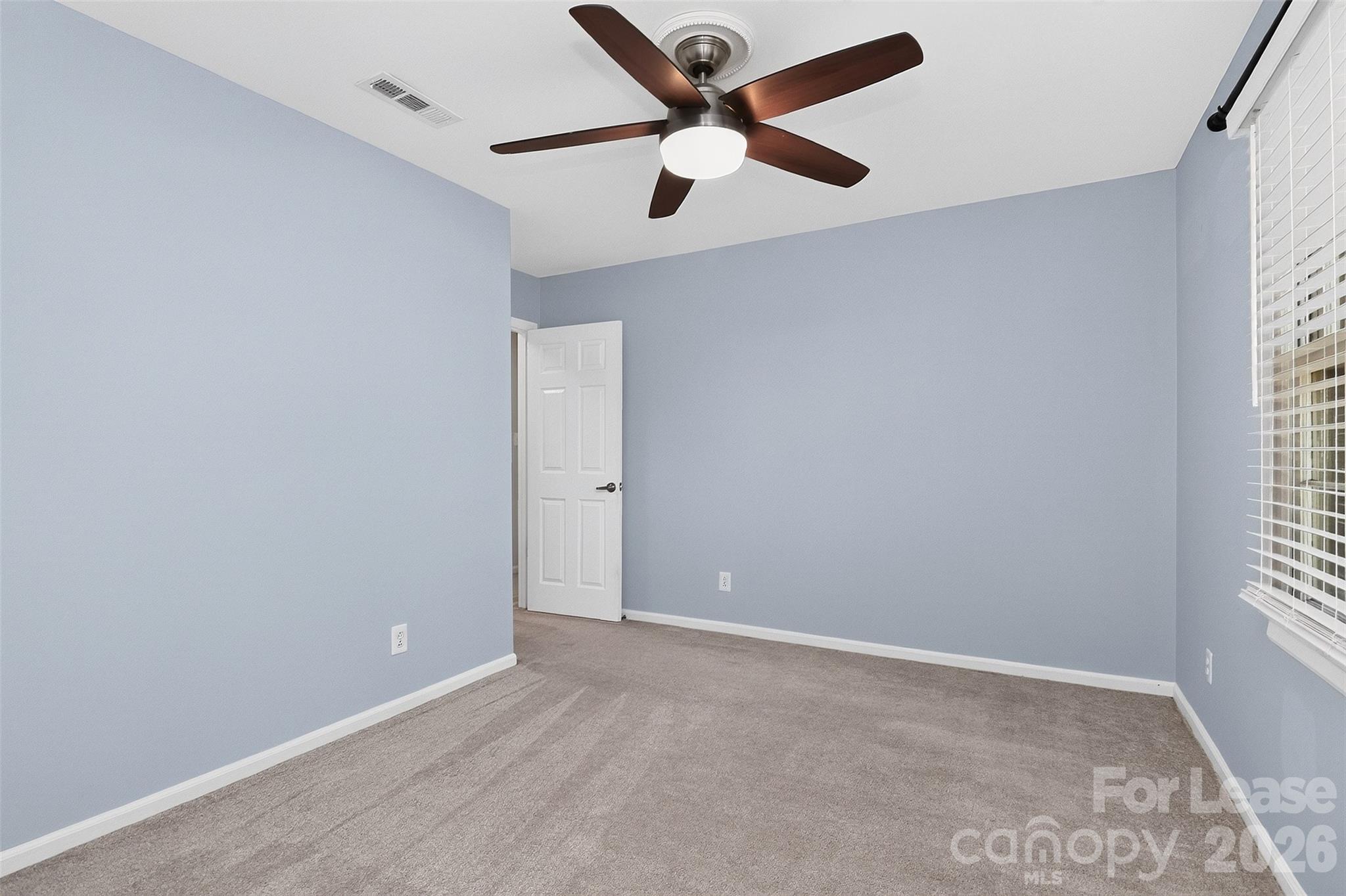 2438 Knickerbocker Drive Property Photo 25