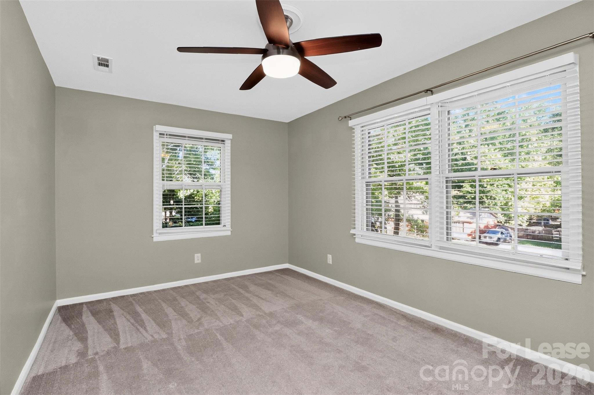 2438 Knickerbocker Drive Property Photo 26