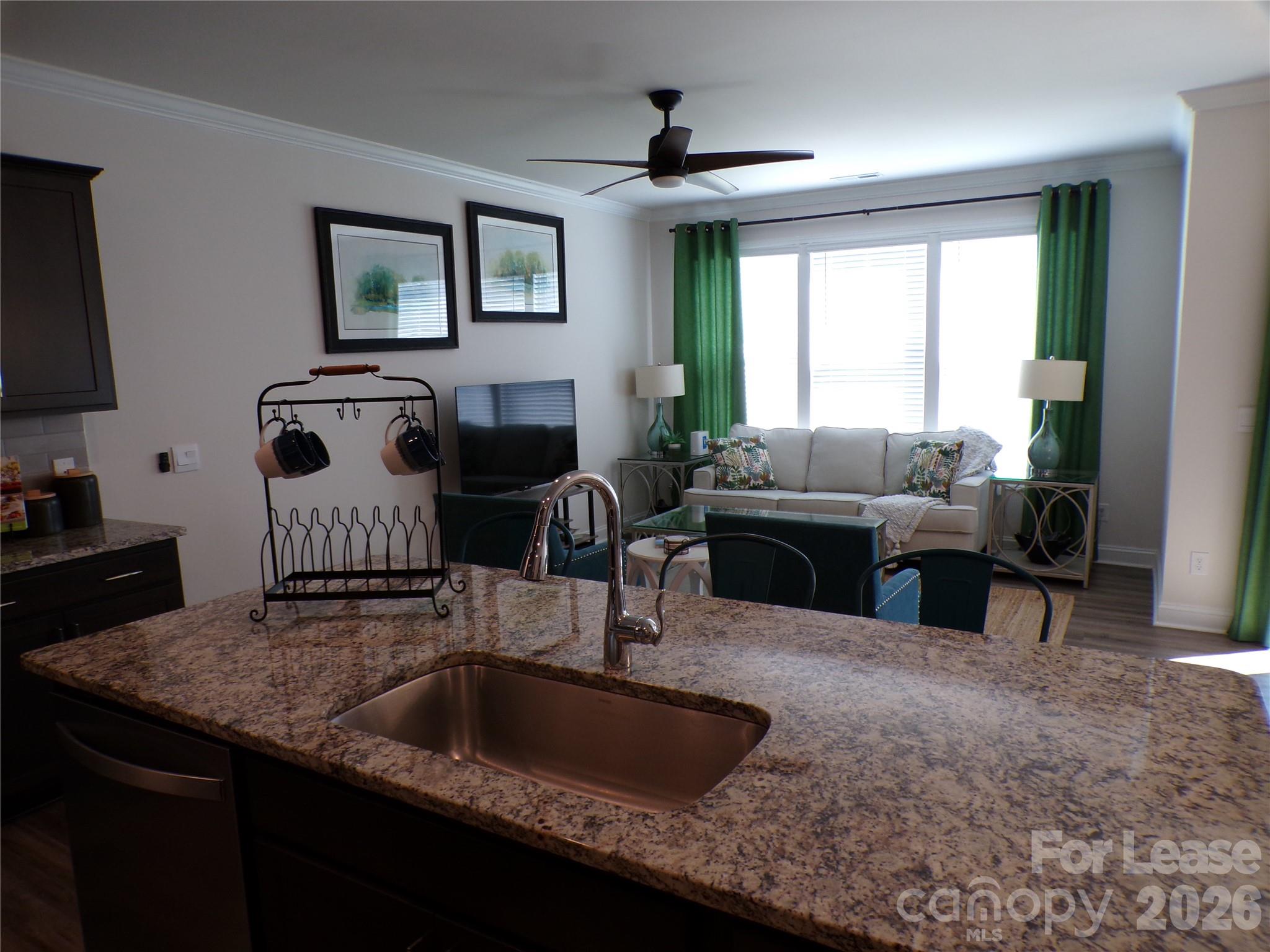 63 Creekview Road Property Photo 8