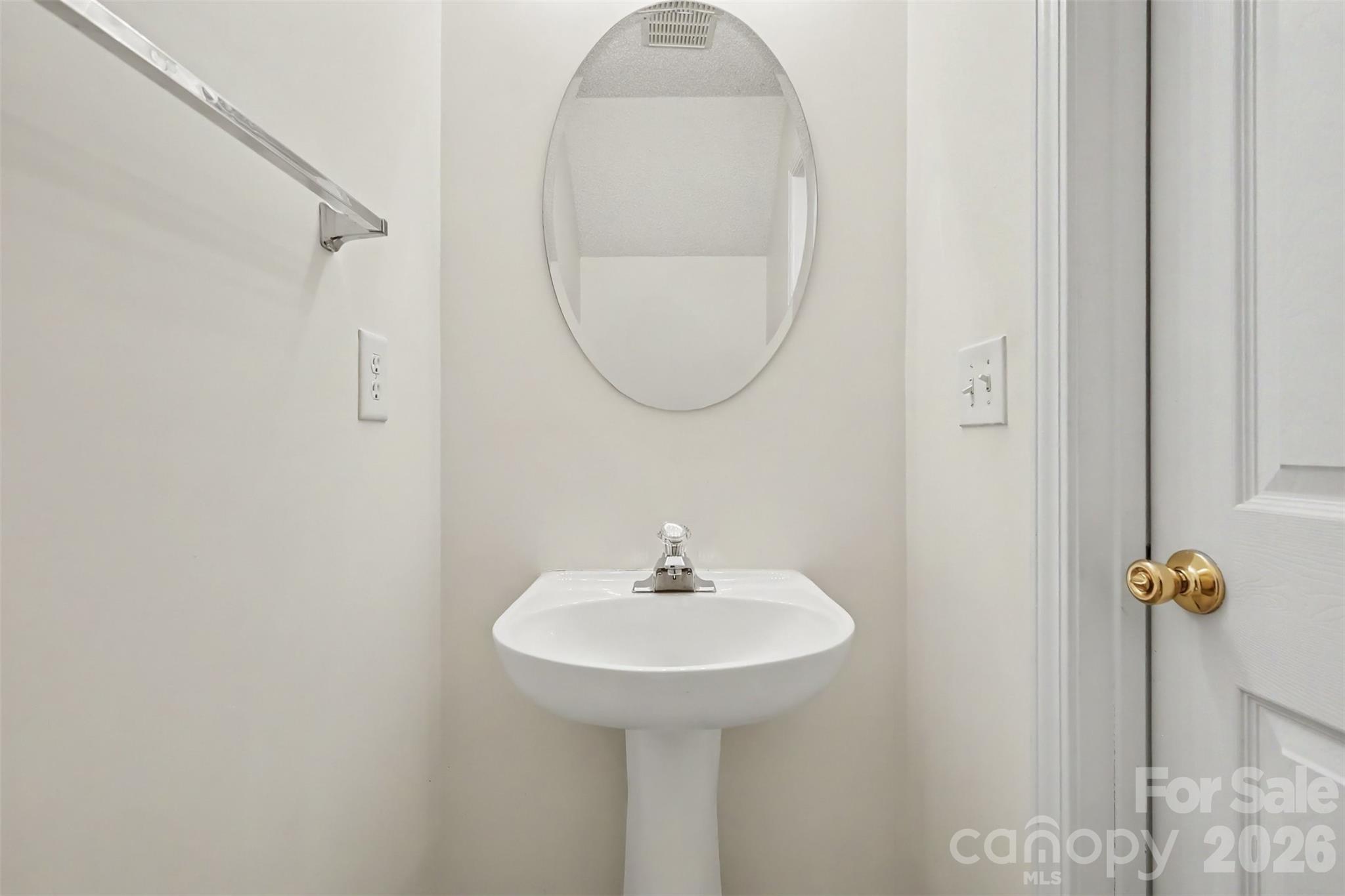 10134 Frosty Lane Property Photo 13