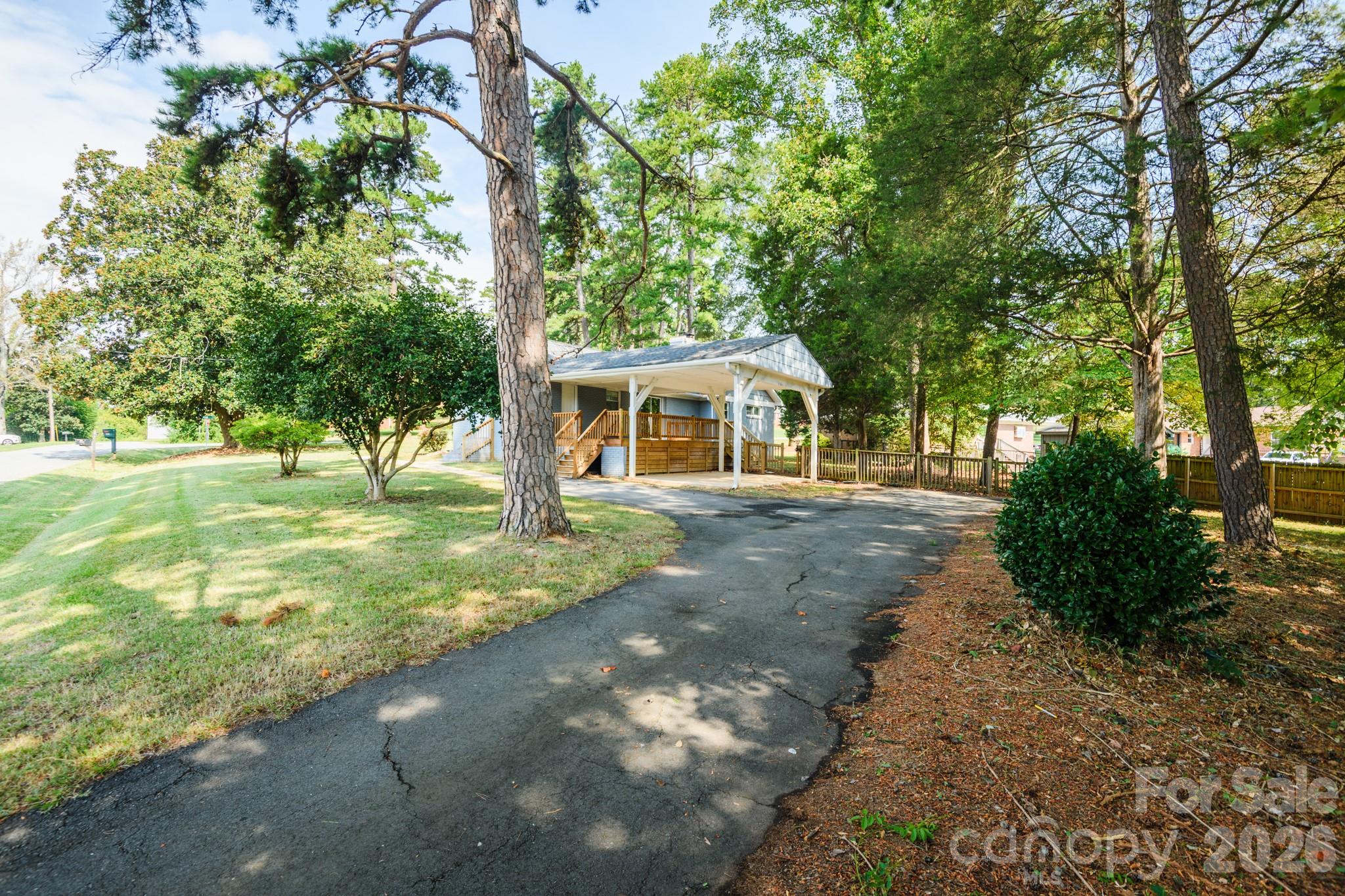 6414 Elmwood Circle Property Photo 15