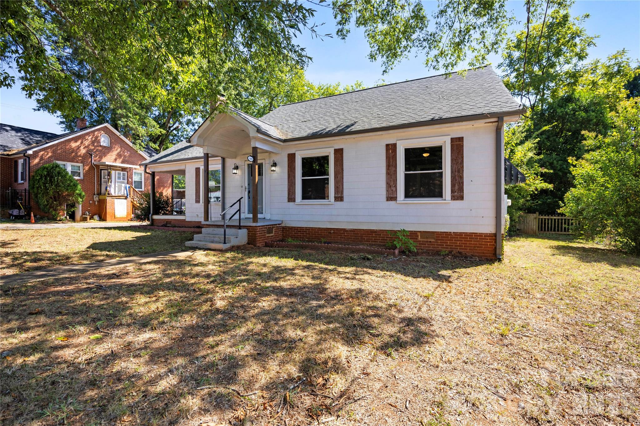 309 S Main Avenue Property Photo 2
