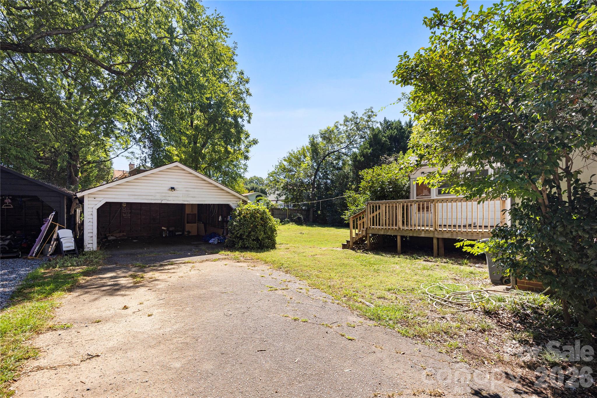 309 S Main Avenue Property Photo 29