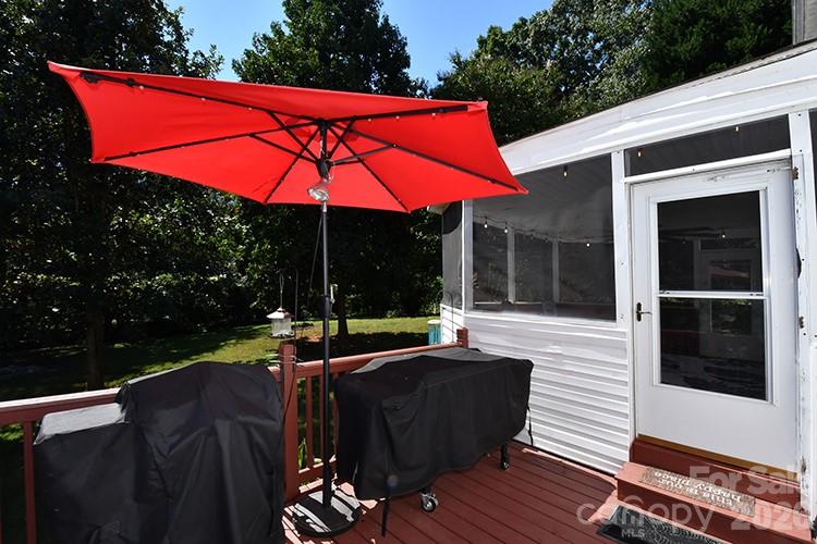 235 Crystal Circle Property Photo 20