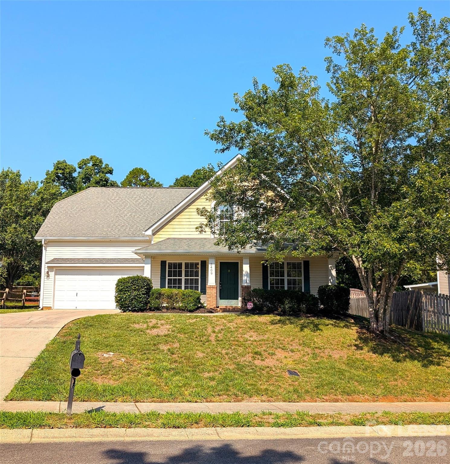2409 Trace Creek Drive Property Photo 1