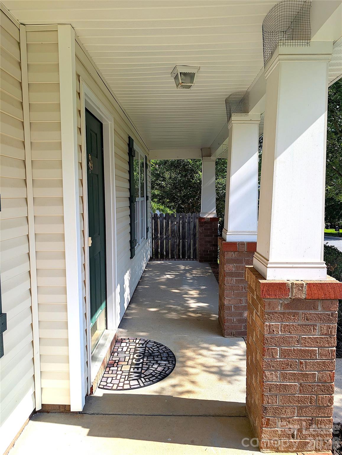 2409 Trace Creek Drive Property Photo 2