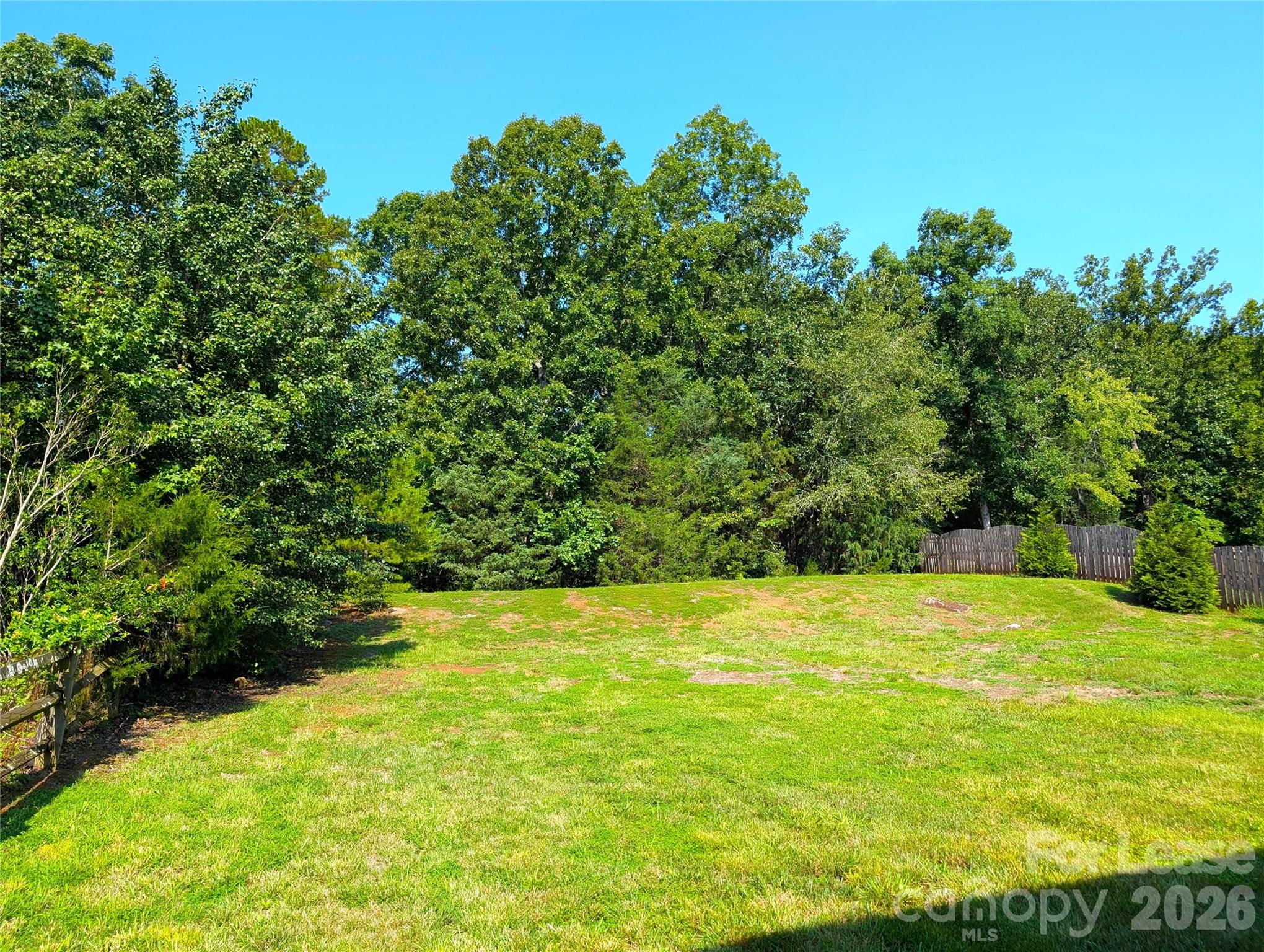 2409 Trace Creek Drive Property Photo 22