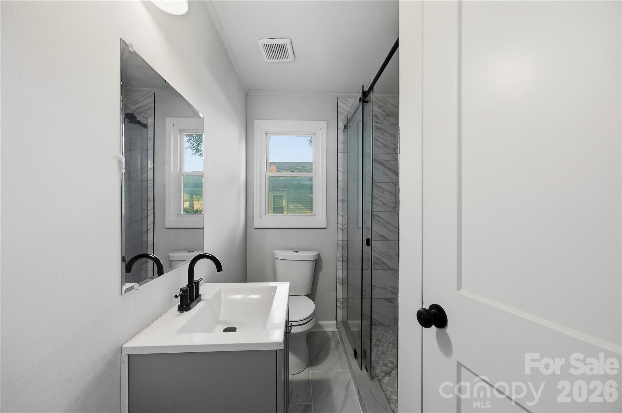 1101 Opal Street Property Photo 14