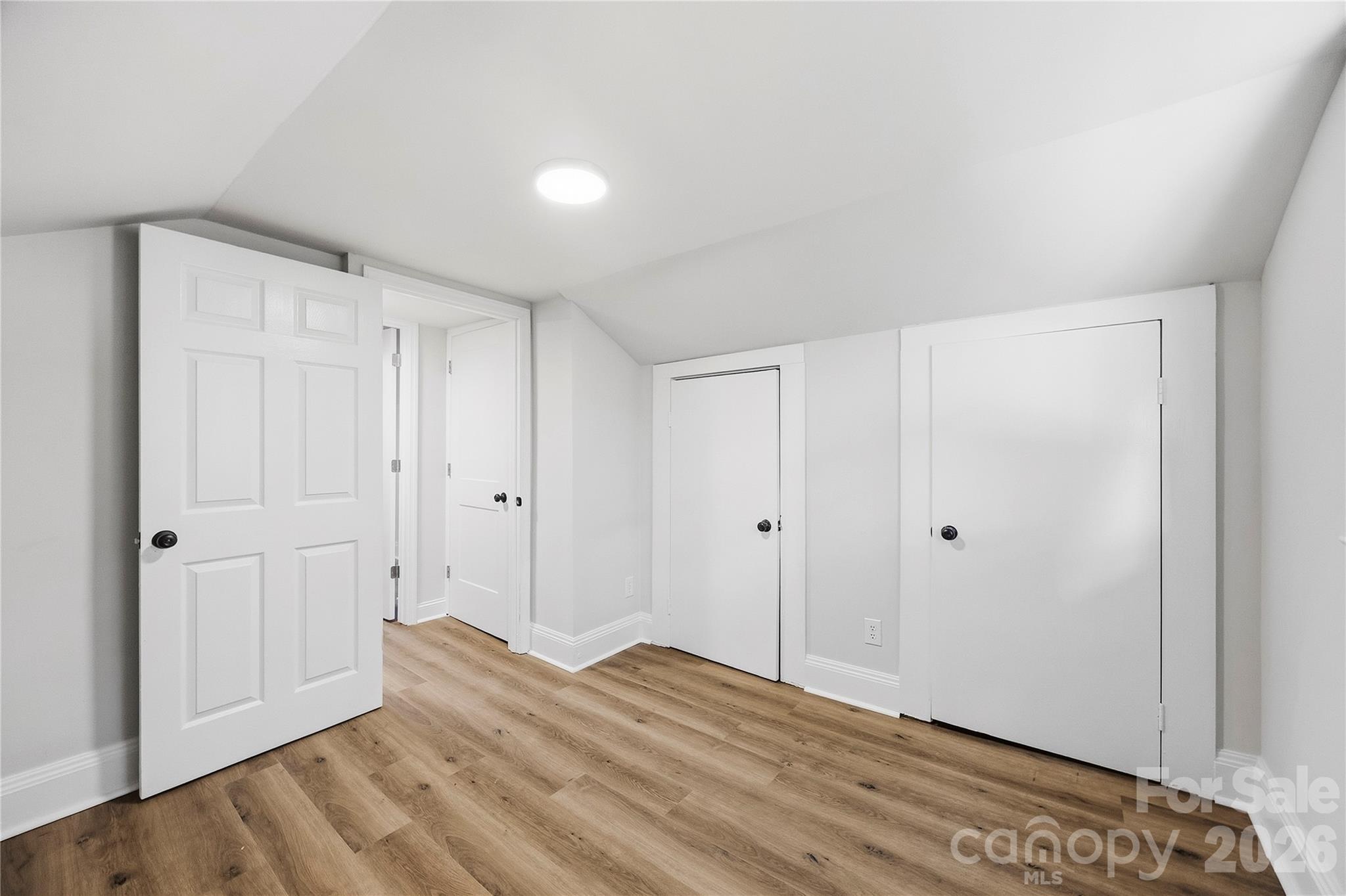 1101 Opal Street Property Photo 19