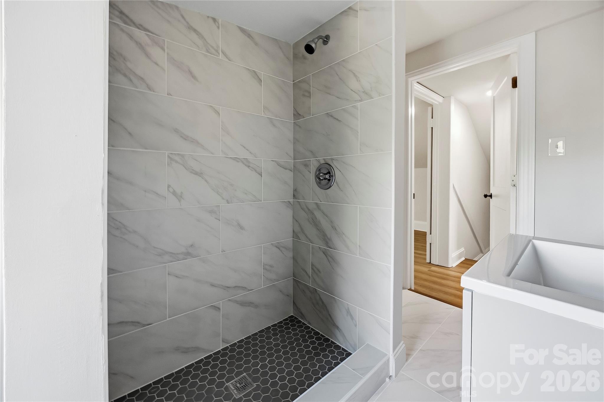 1101 Opal Street Property Photo 21