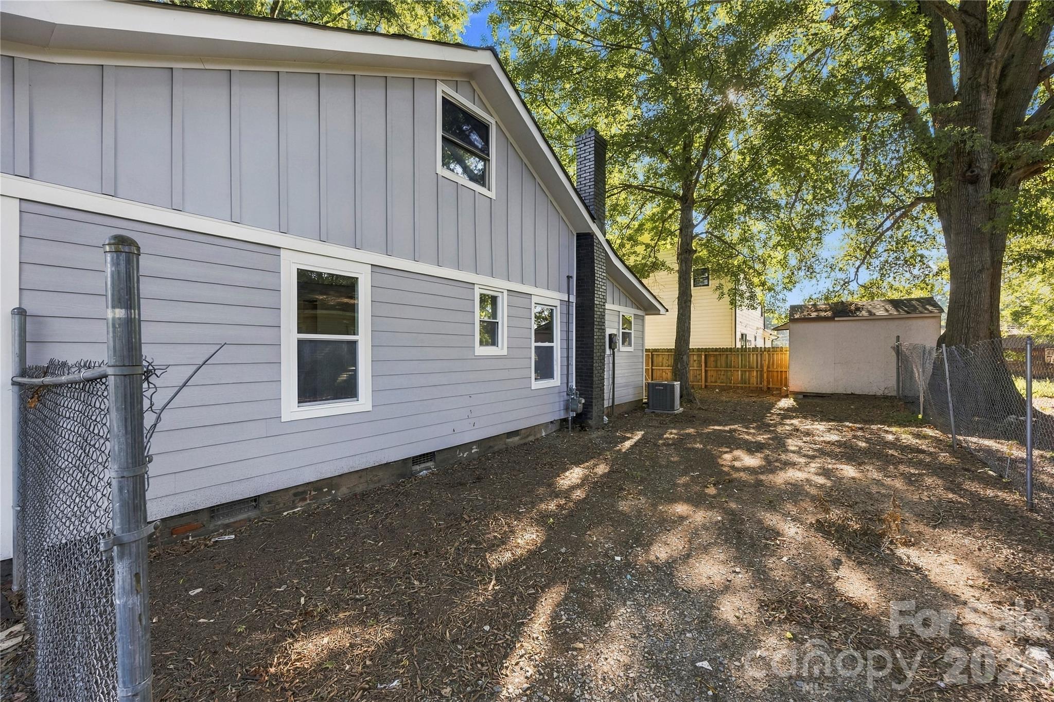 1101 Opal Street Property Photo 22