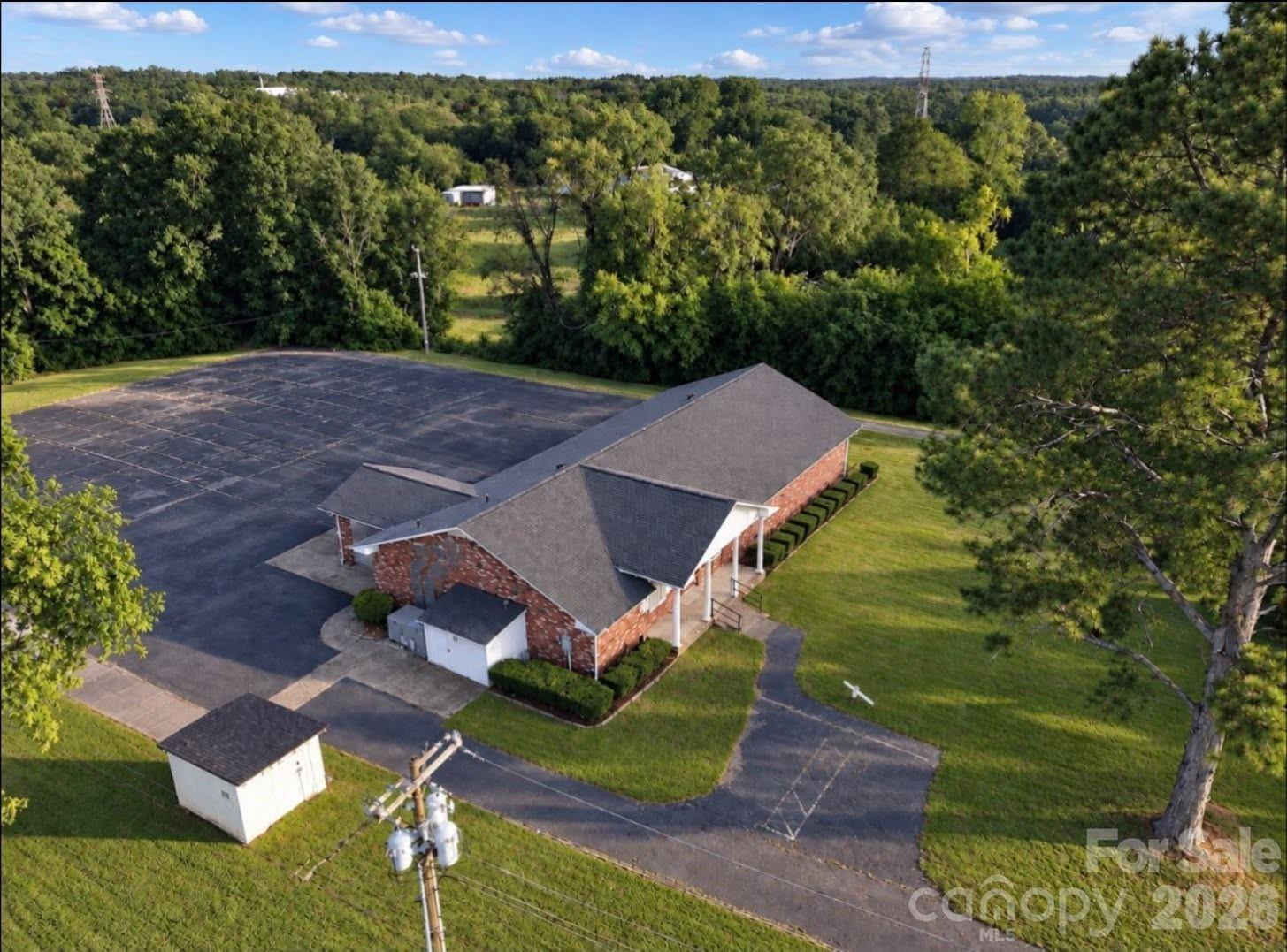717 Celsey Road Property Photo 2