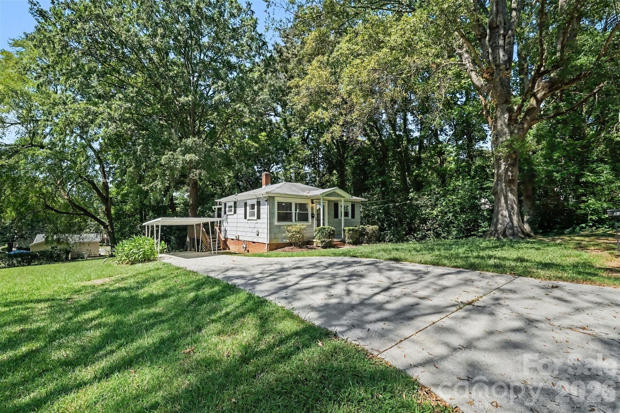 573 Allison Street Property Photo 28