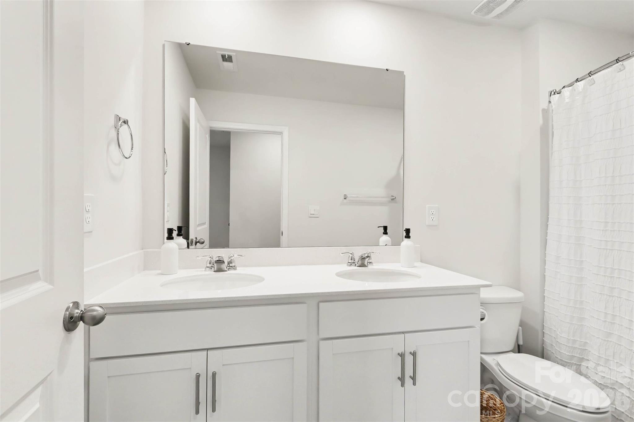 2158 Redstone Drive Property Photo 19