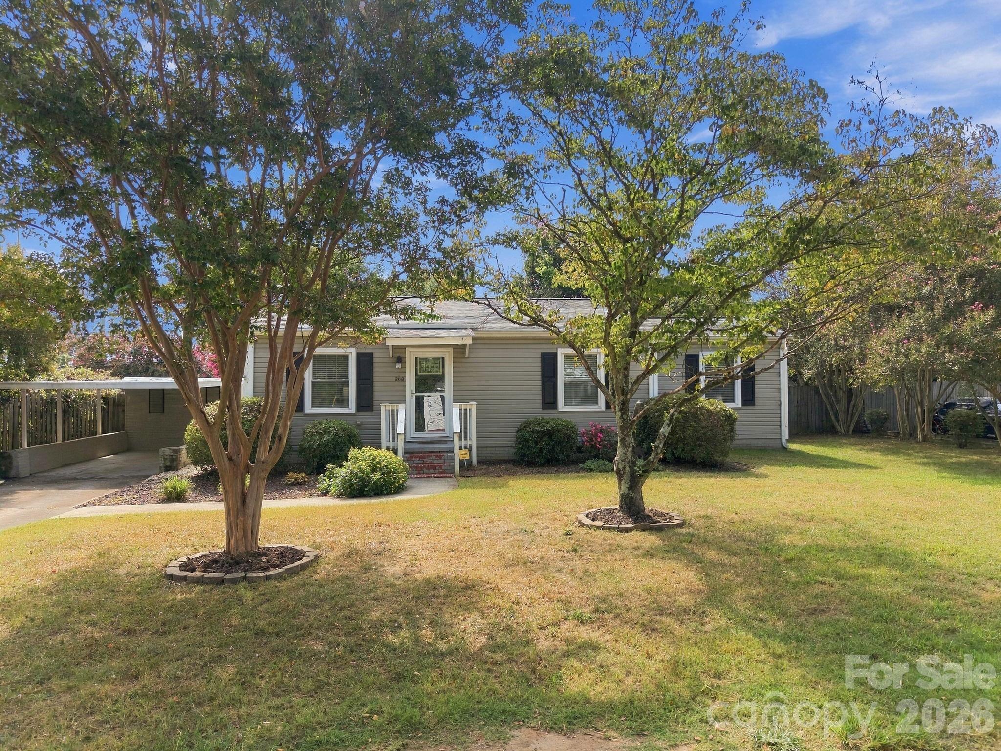208 Faile Street Property Photo 1