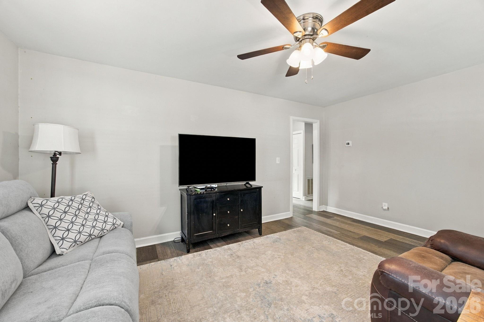 208 Faile Street Property Photo 7