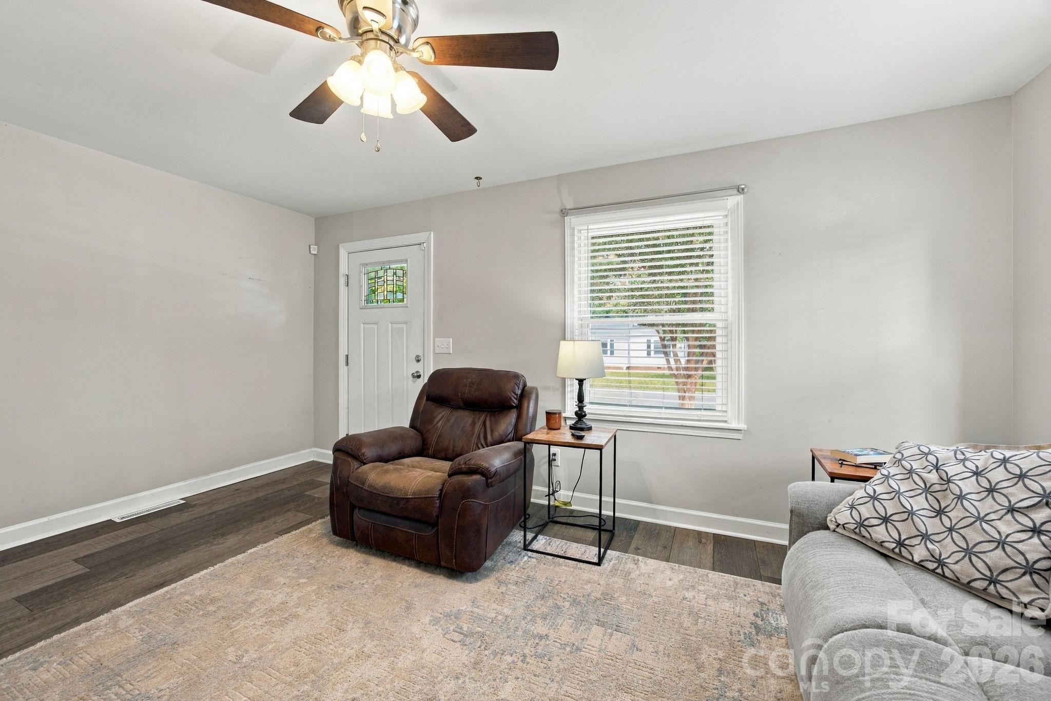 208 Faile Street Property Photo 8