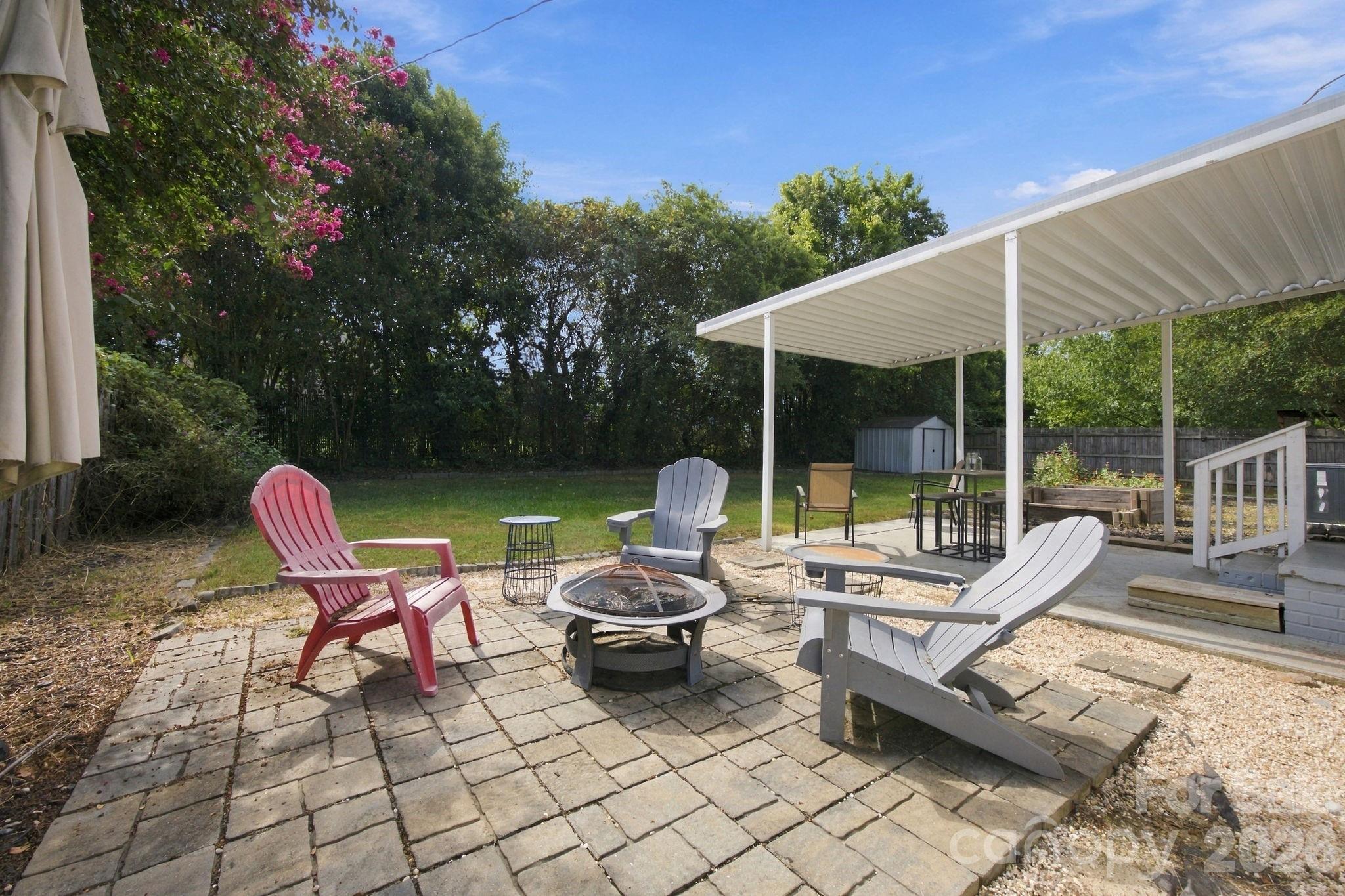 208 Faile Street Property Photo 24
