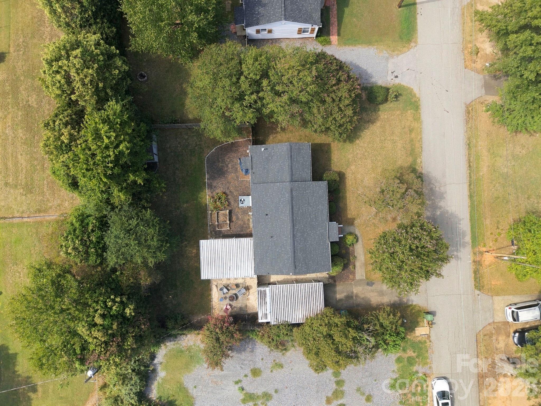 208 Faile Street Property Photo 27