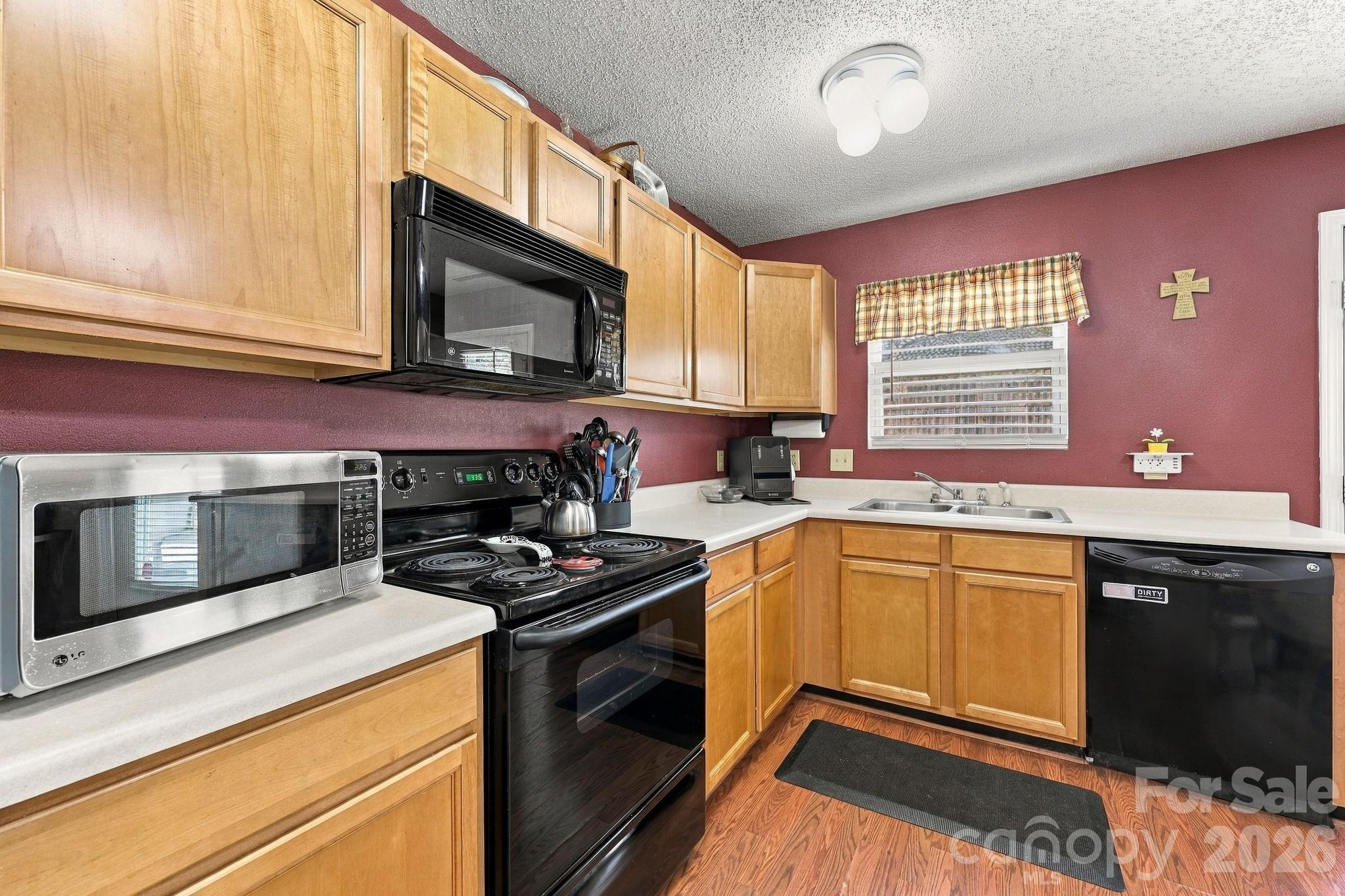 4331 Saint Catherines Court Property Photo 8