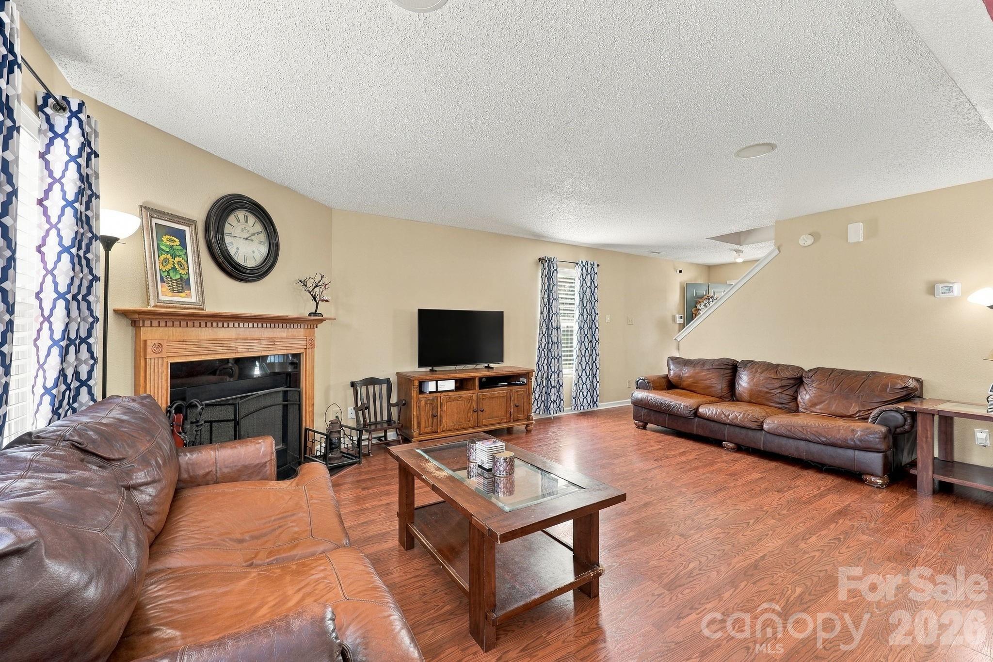 4331 Saint Catherines Court Property Photo 11
