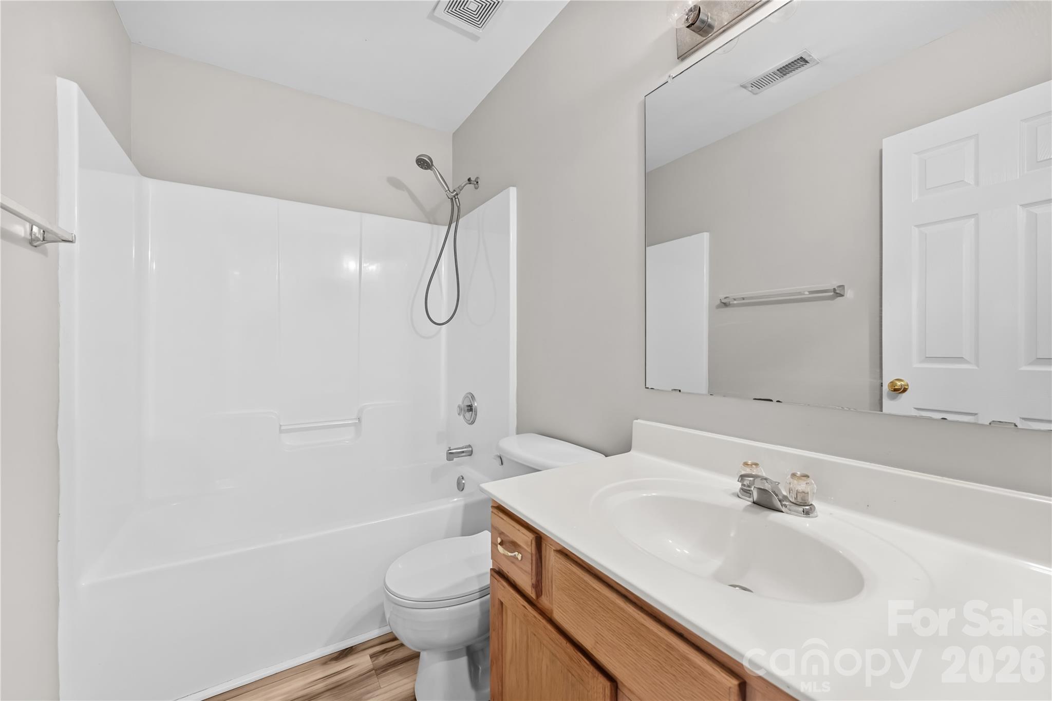 11811 Cheviott Hill Lane Property Photo 4